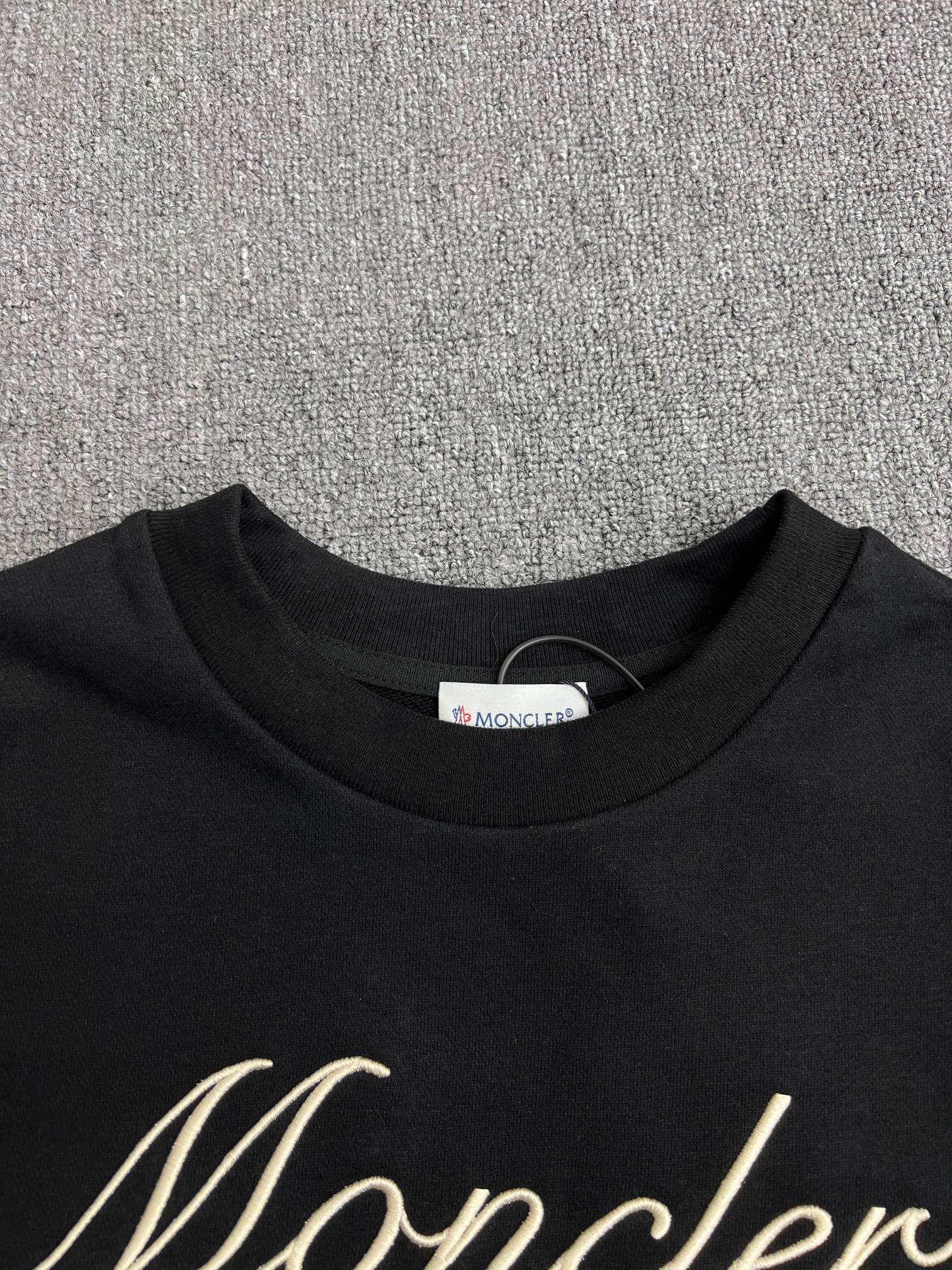 MONCLER embroidered logo cotton sweatshirt（K109U8G00004M5214999）