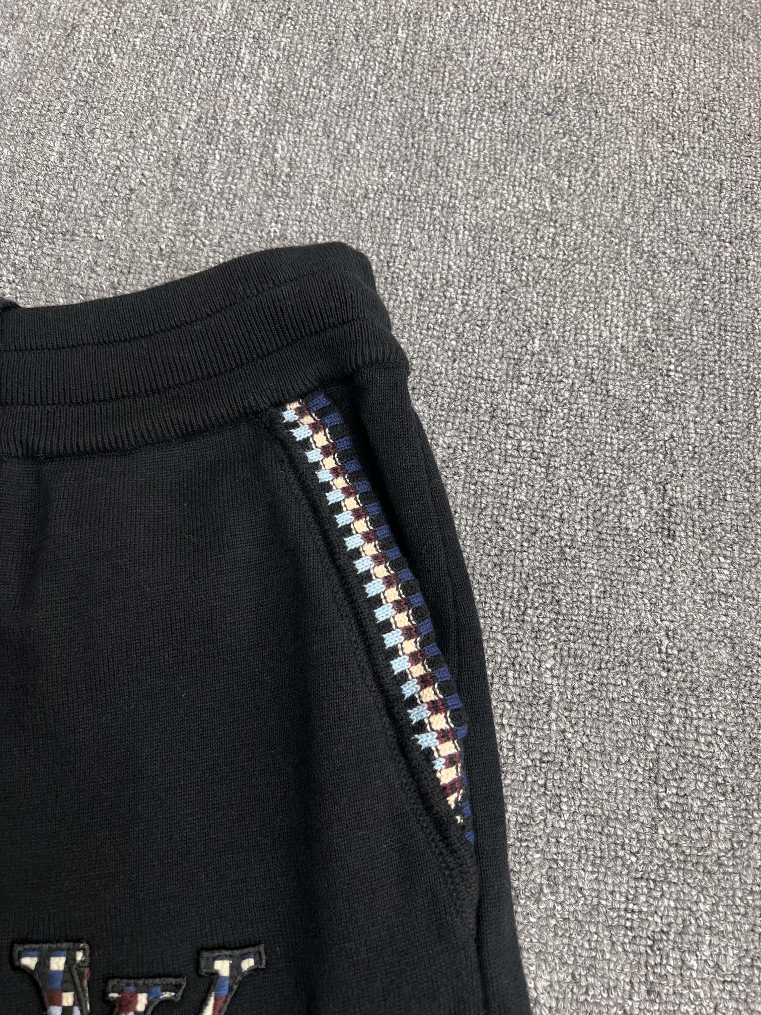 Louis Vuitton jogging pants（1AHVNA）