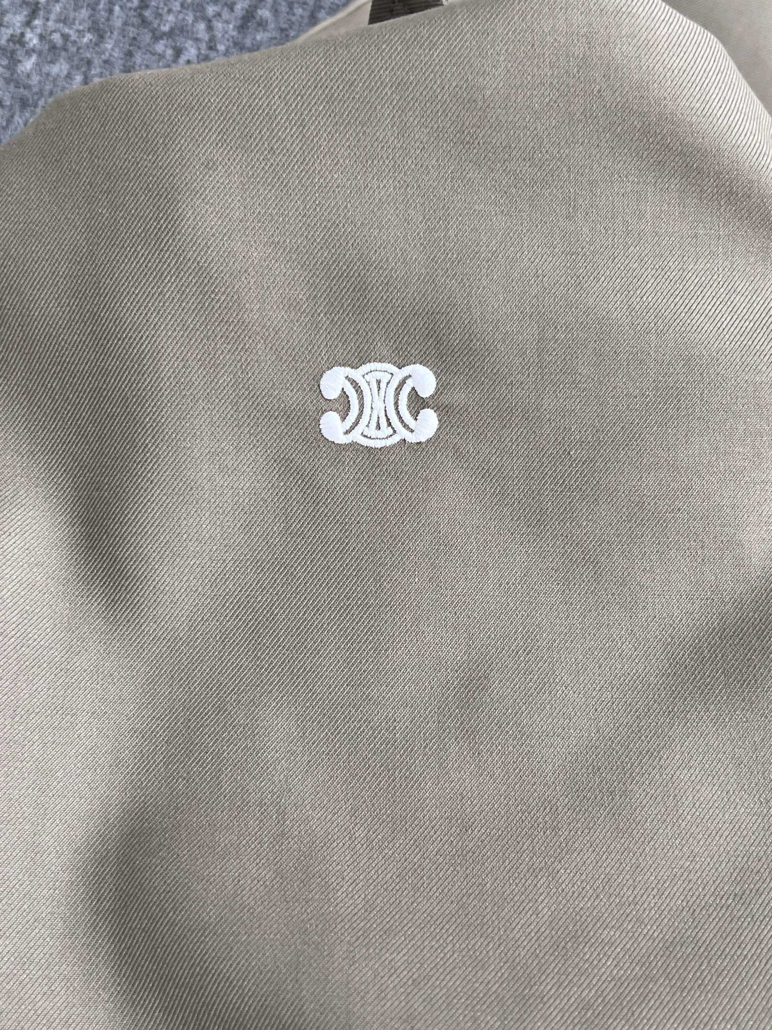 CELINE Blouson in Cotton and Wool Gabardine (RV0RV777S-07MR）