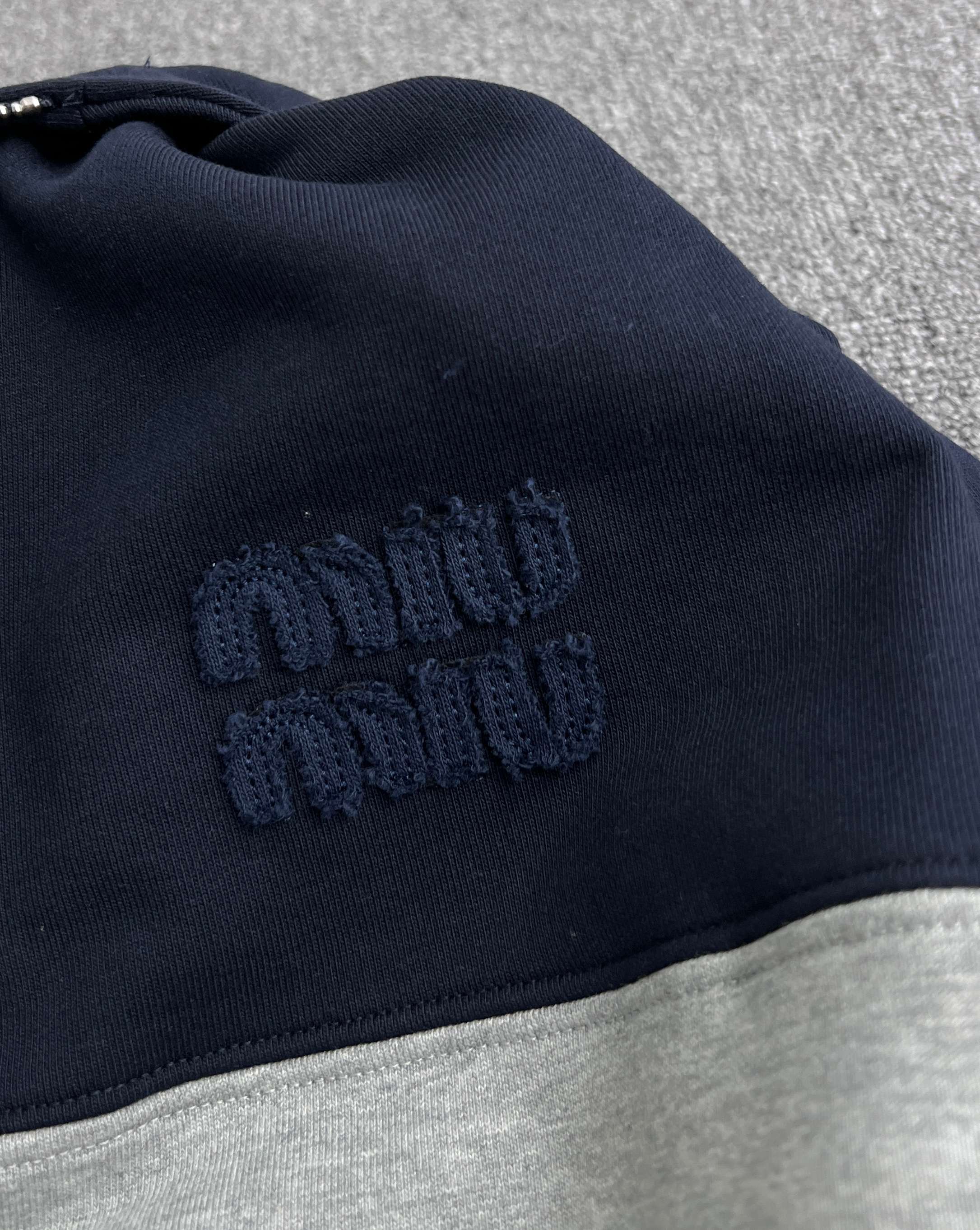 MIU MIU colorblock micro logo half-zip sweatshirt long sleeve blue-gray（MJL090-17H4-F005R-S-OOO）