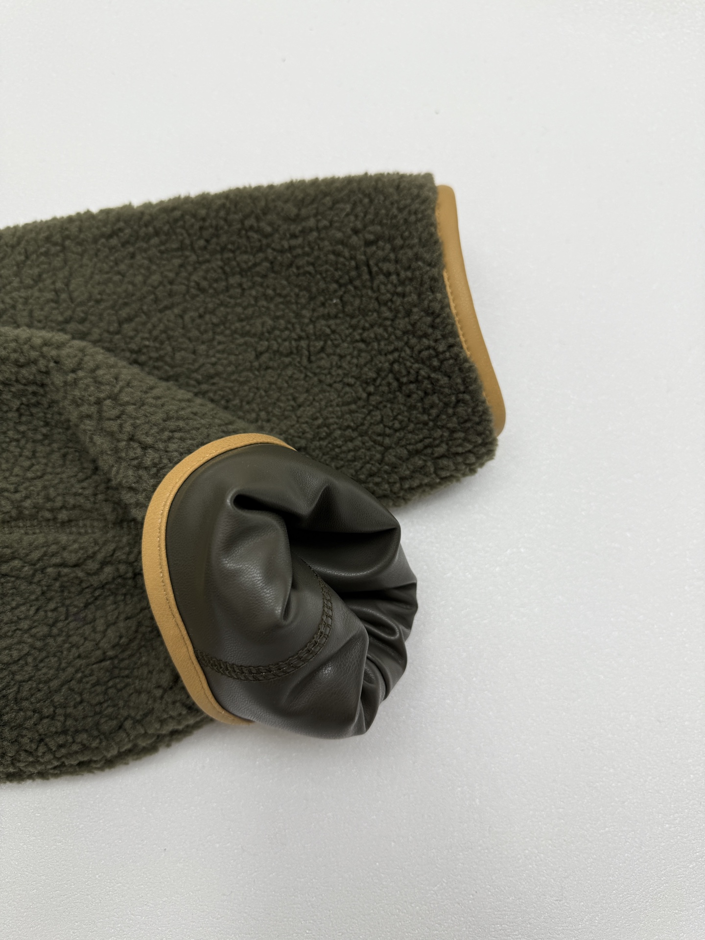 LOUIS VUITTON fleece jacket（1AJVJY）