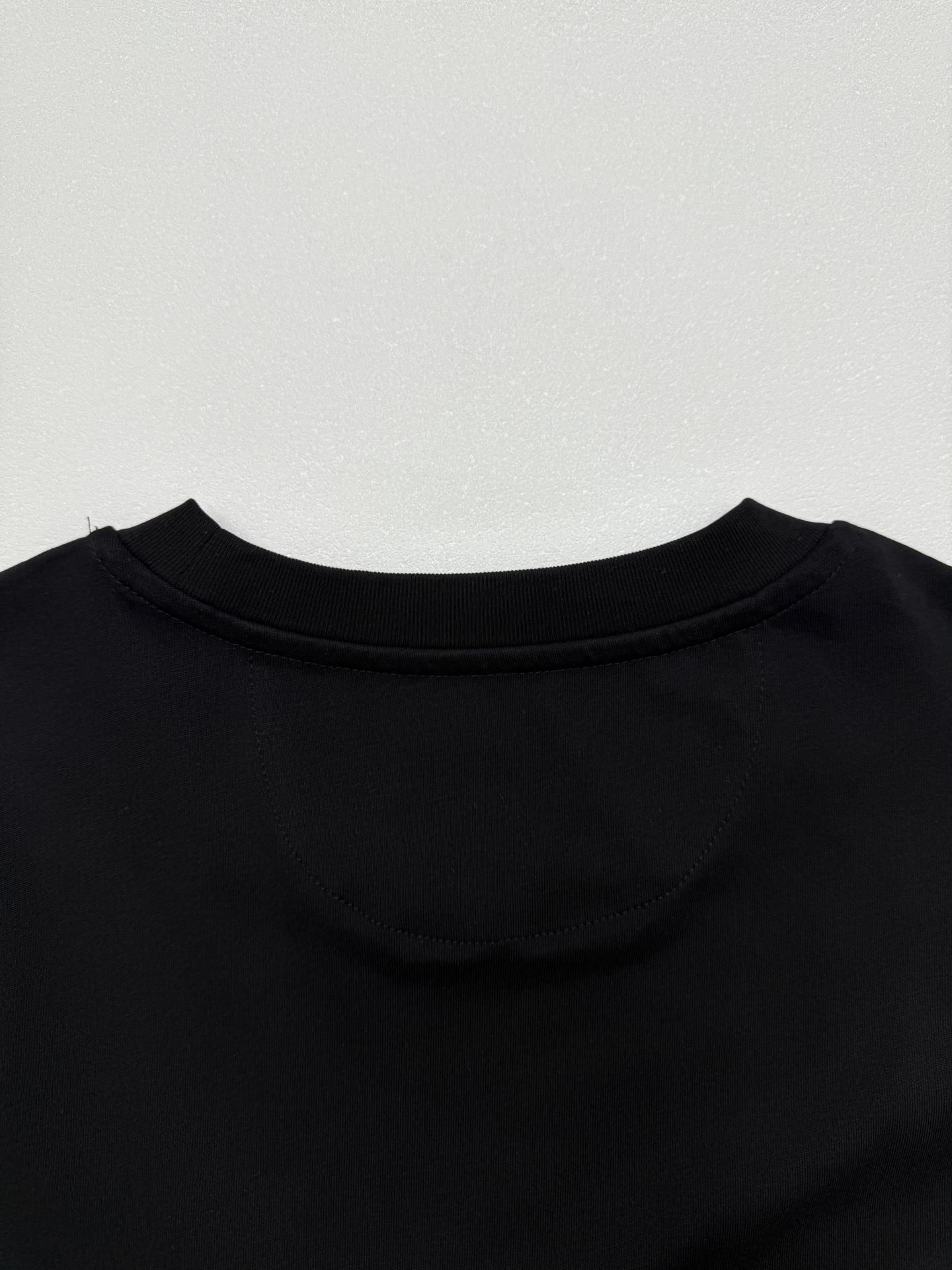 FENDI logo-print T-shirt  (FY1319AW0WF0QA0）