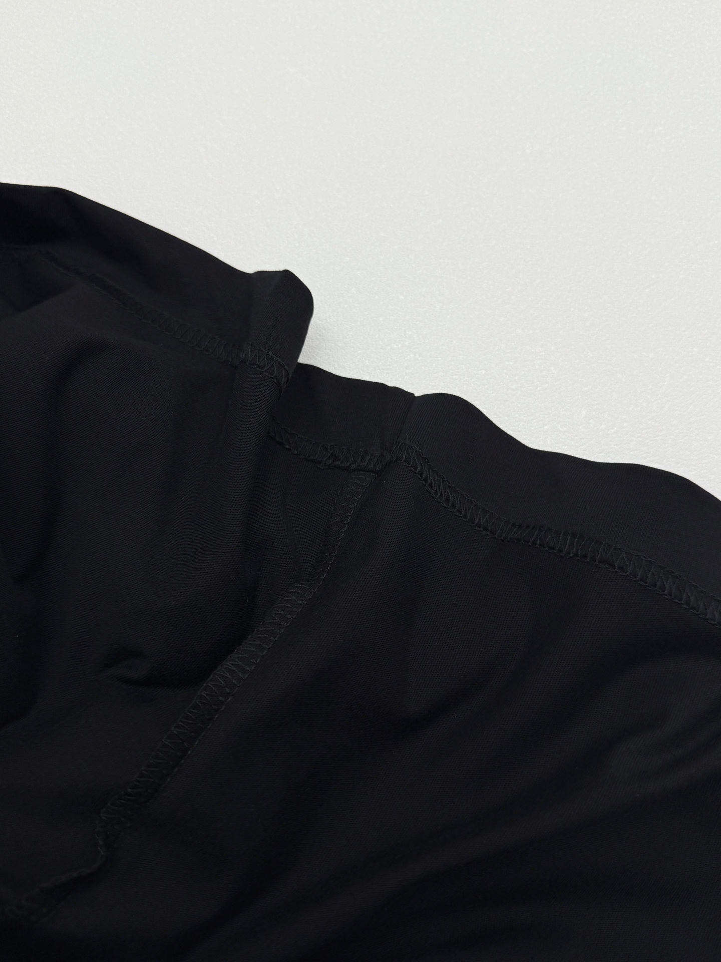 FENDI logo-print T-shirt  (FY1319AW0WF0QA0）