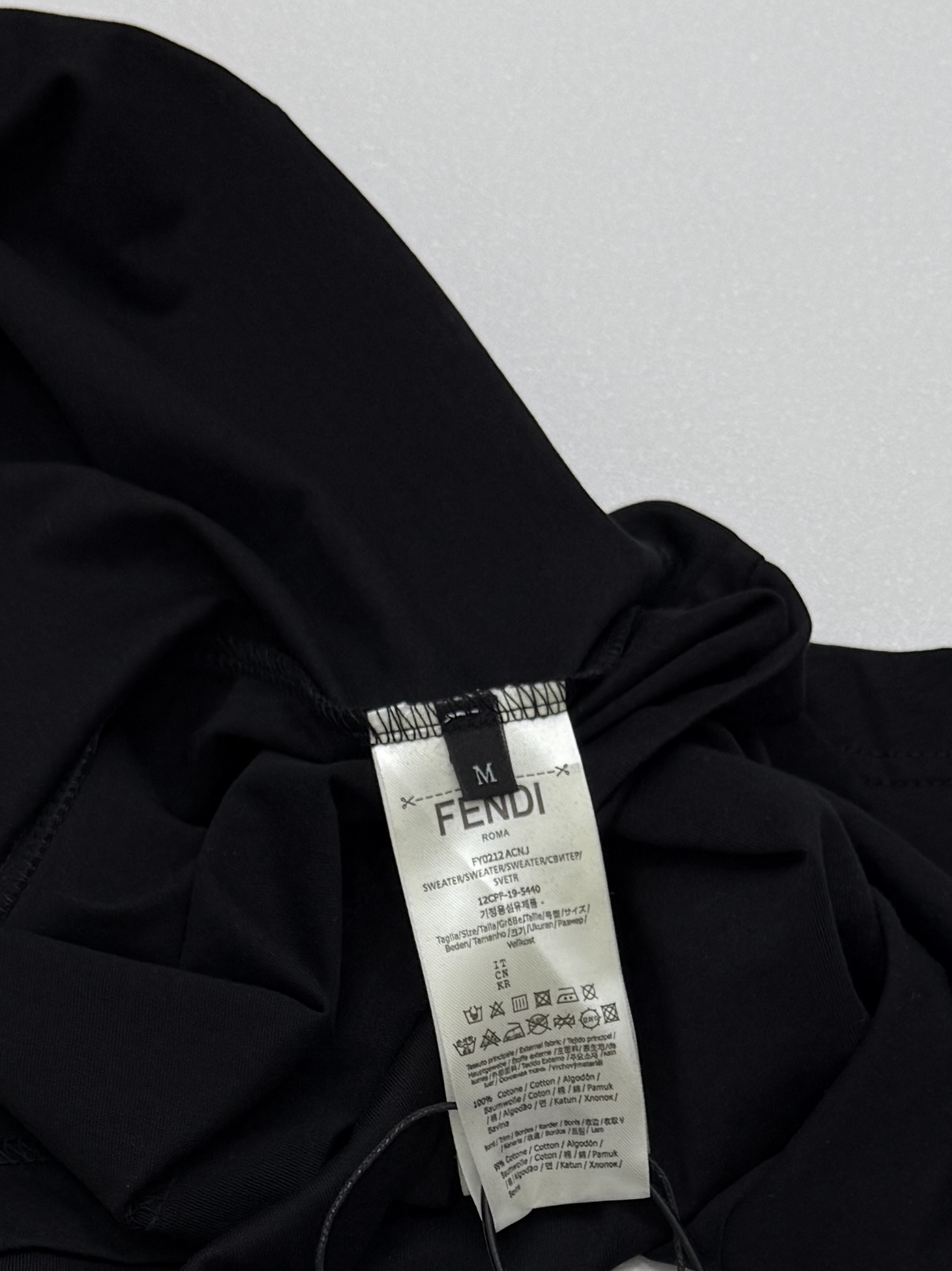 FENDI logo-print T-shirt  (FY1319AW0WF0QA0）