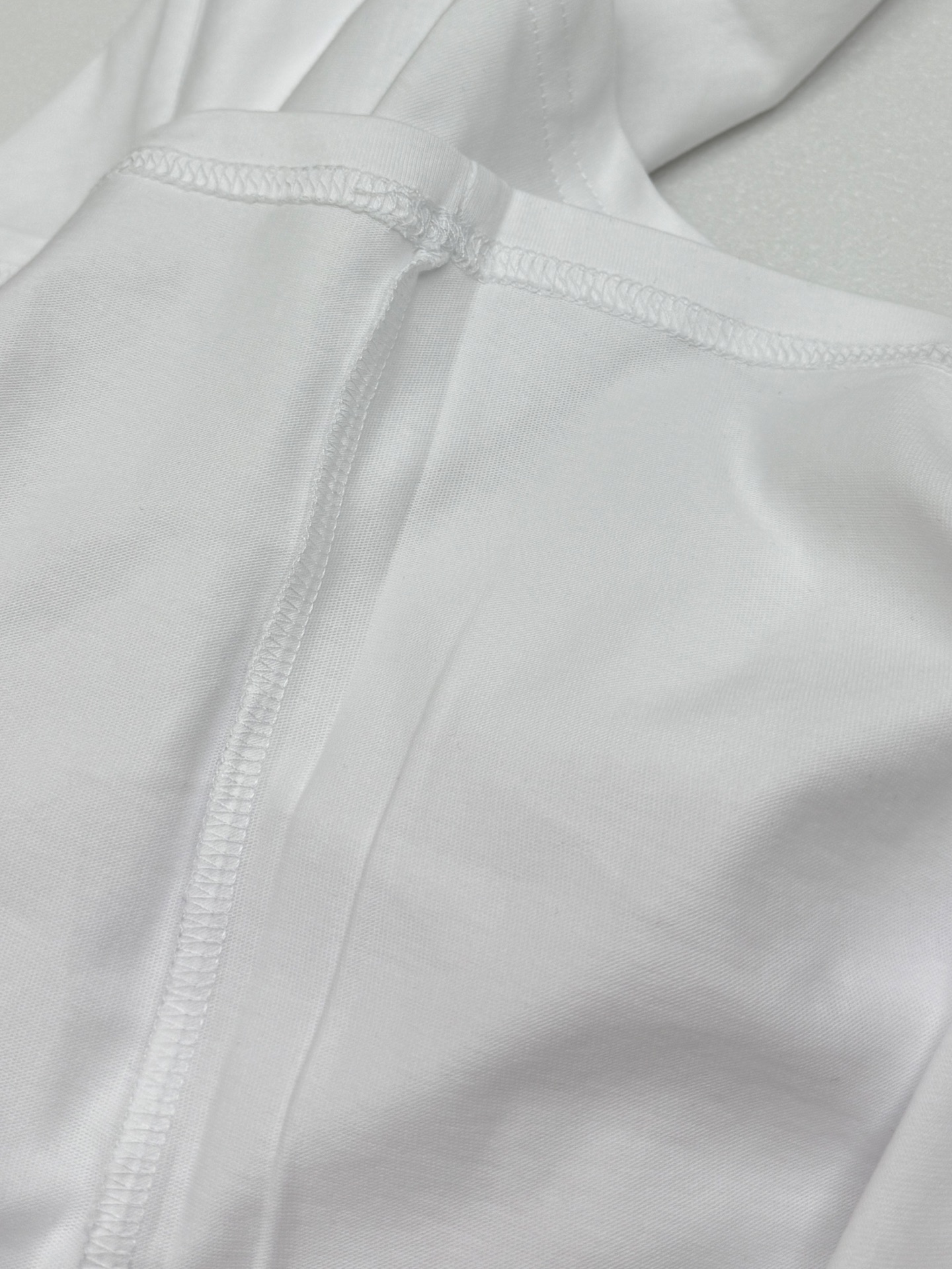 Miu Miu T-Shirt With Logo（MJN545-146Z-F0UB0）