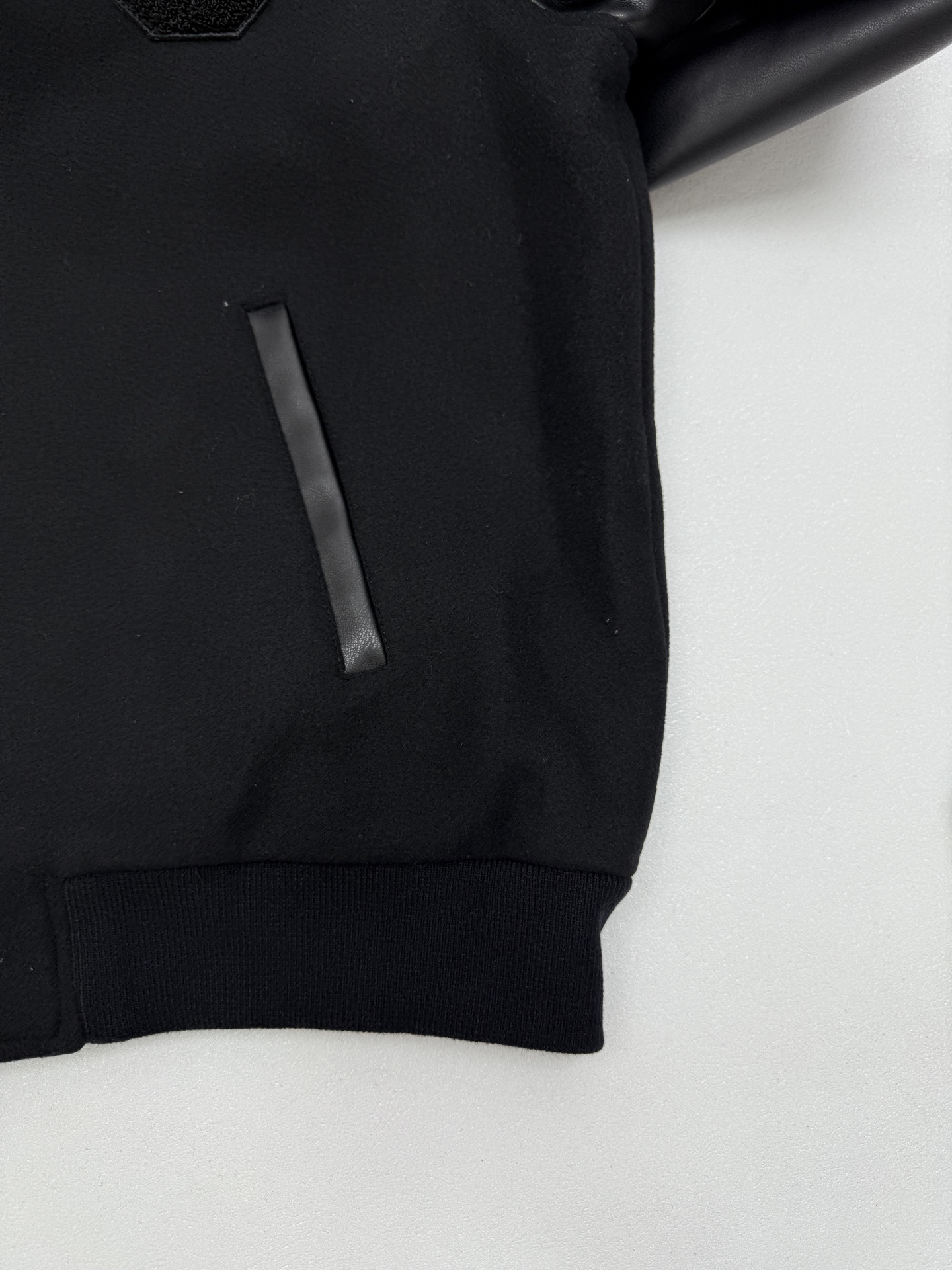 CELINE teddy jacket in double-faced wool (RV1411025-38NO）