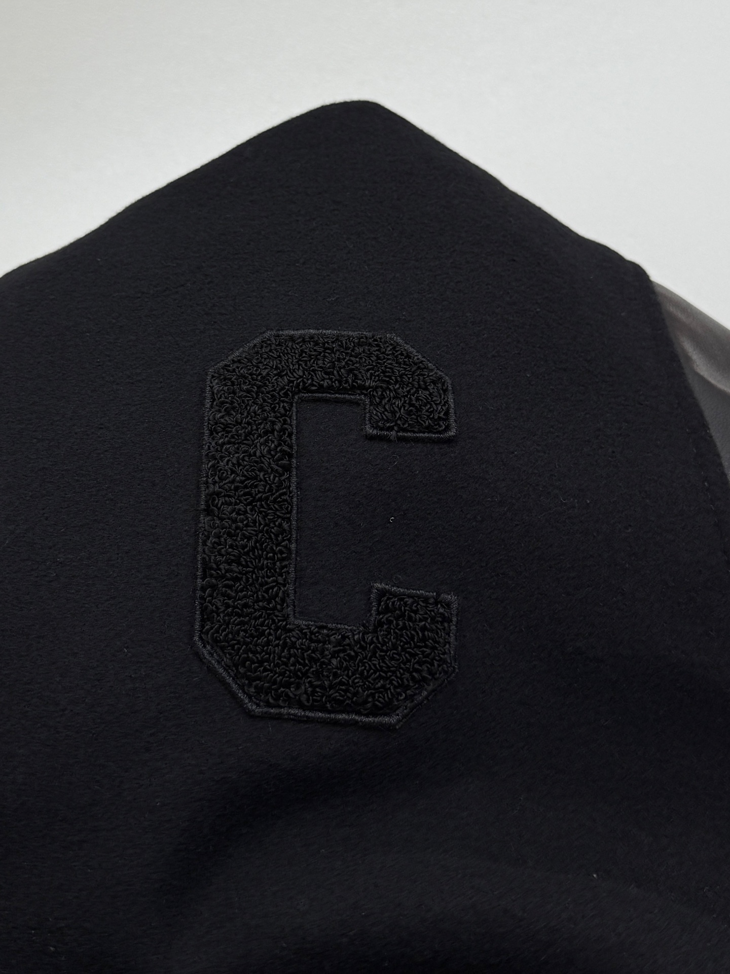 CELINE teddy jacket in double-faced wool (RV1411025-38NO）