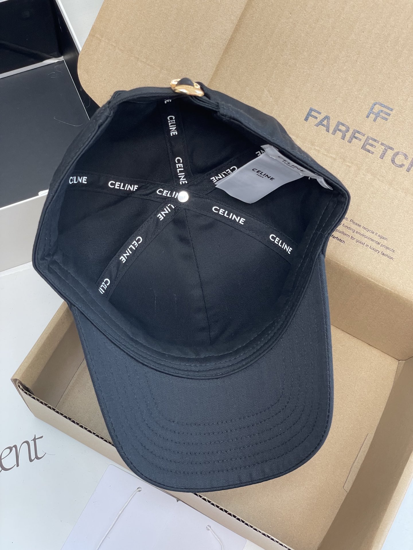 CELINE BASEBALL CAP IN COTTON（2AUA1242N.38NO）