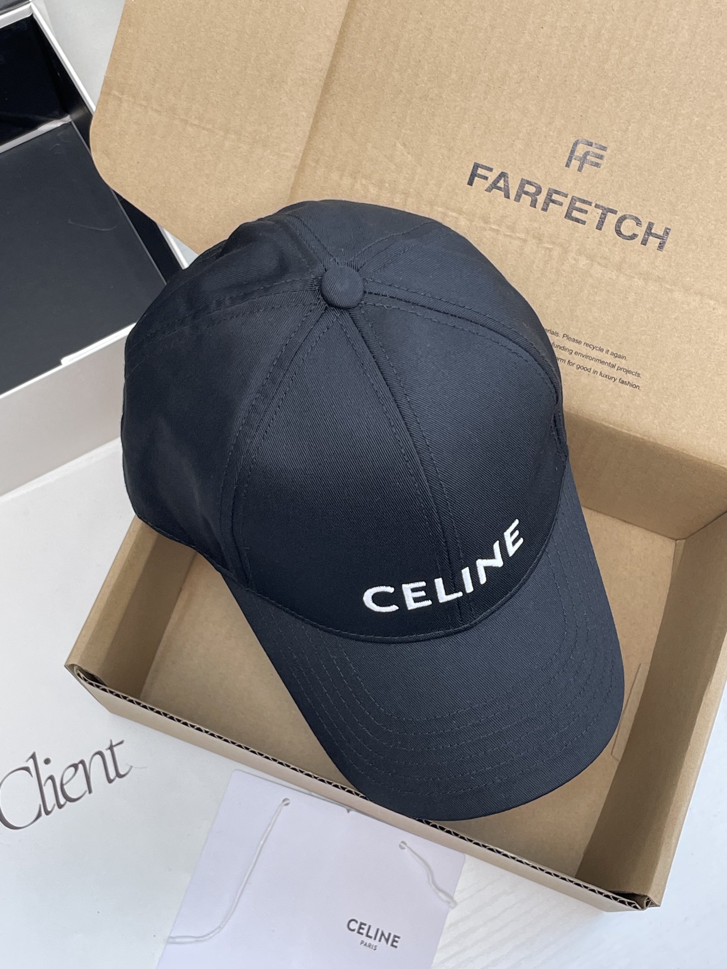 CELINE BASEBALL CAP IN COTTON（2AUA1242N.38NO）