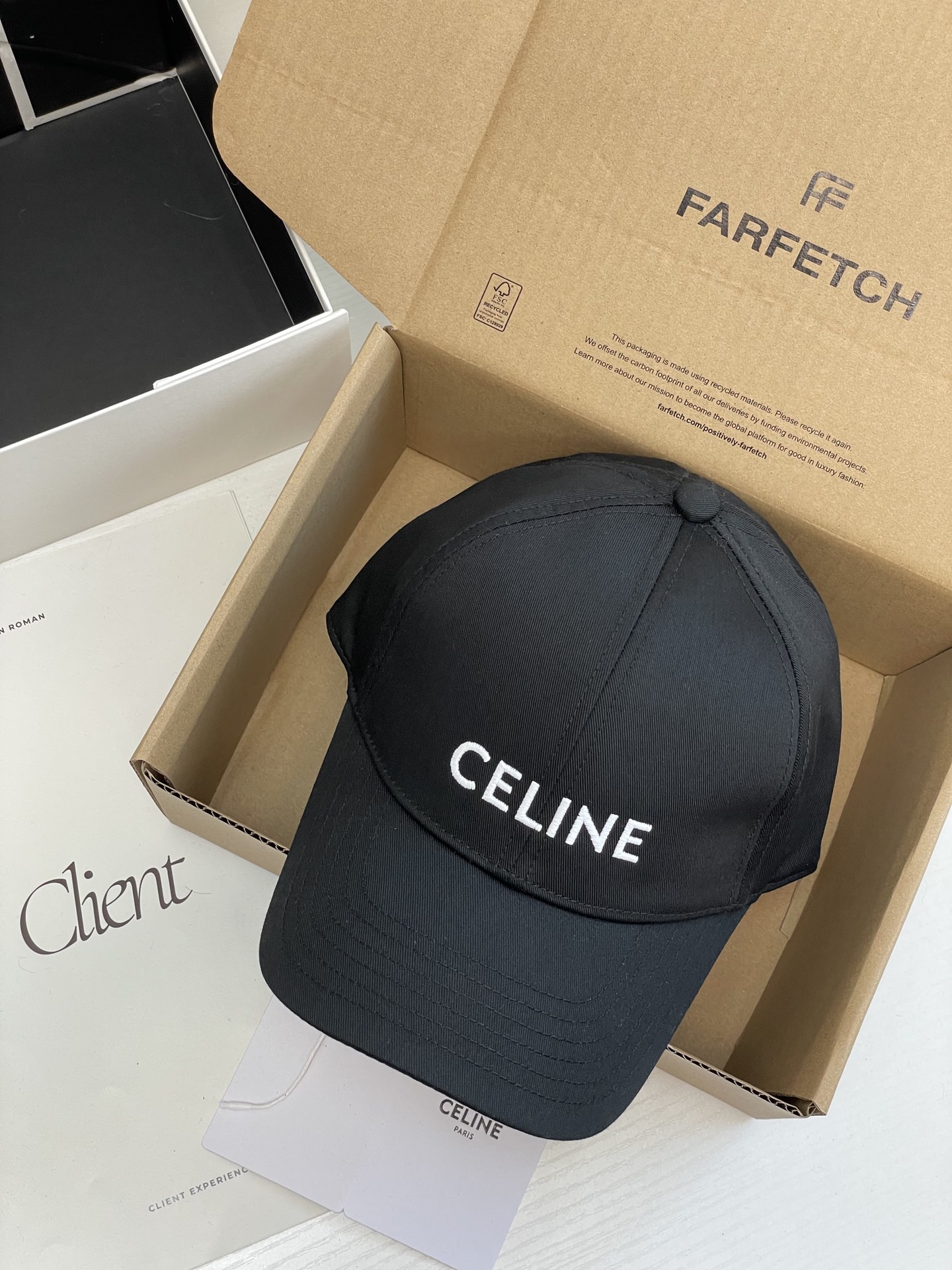 CELINE BASEBALL CAP IN COTTON（2AUA1242N.38NO）