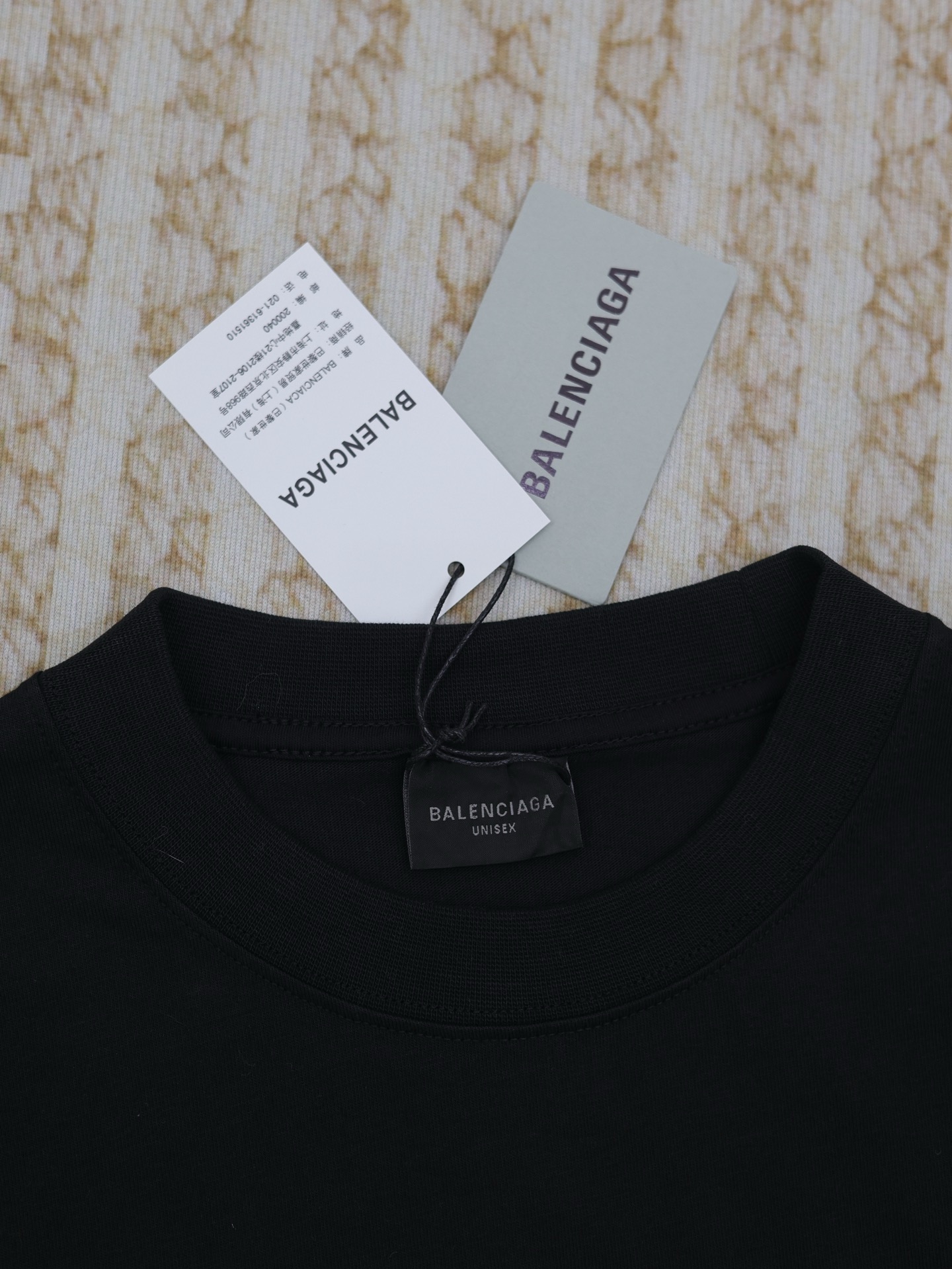 Balenciaga Overlayer Political Campaign T-shirt Large Fit in White/black（620969TSVY79040）