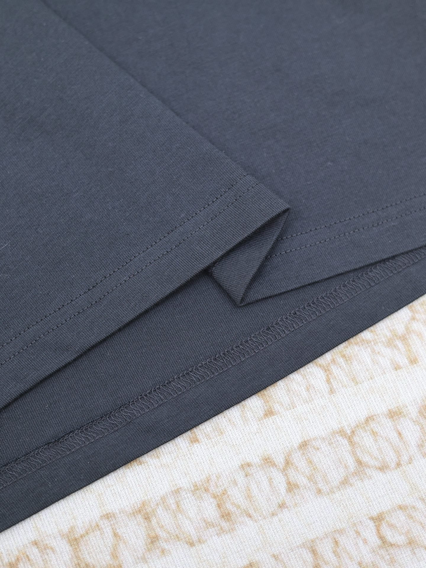 Balenciaga Overlayer Political Campaign T-shirt Large Fit in White/black（620969TSVY79040）