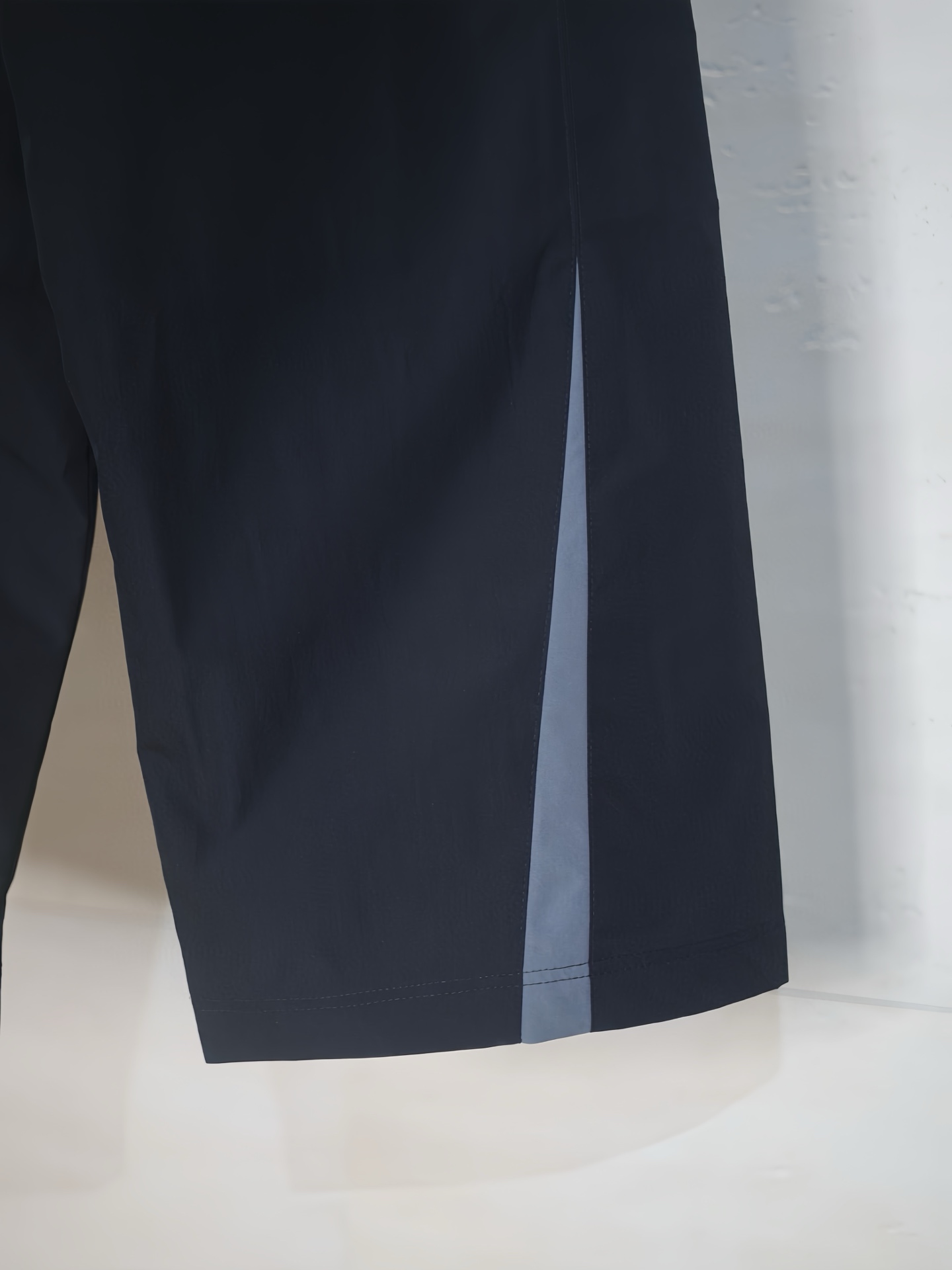 Balenciaga Men's Large Tracksuit Pants in Black/grey（814579TRO311779）