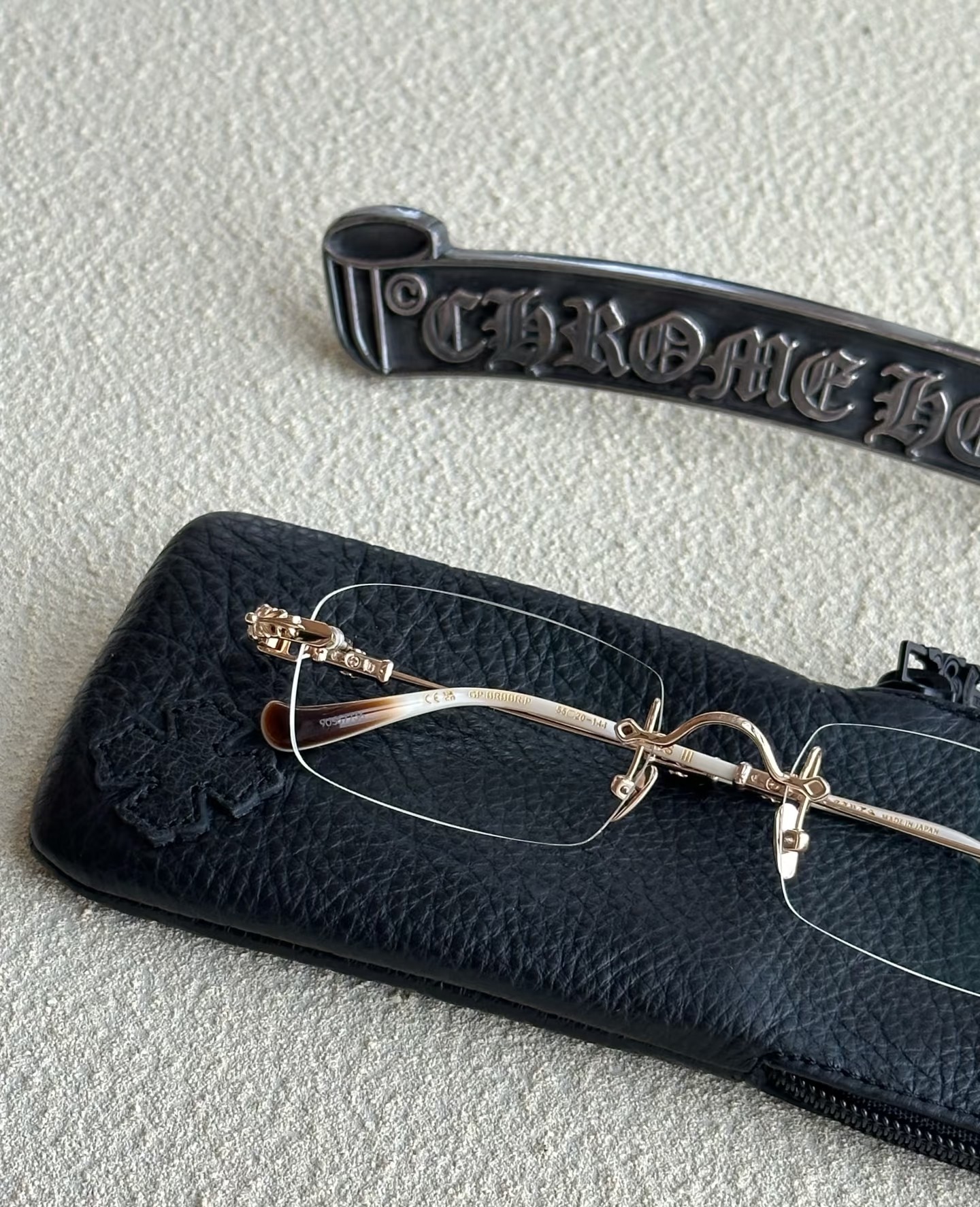 CHROME HEARTS Pills III Gold Plated Brown Bone Plastic (CHROME HEARTS 420)