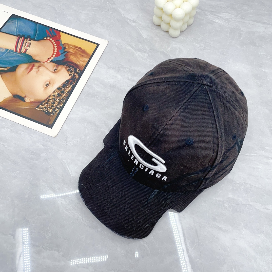 BALENCIAGA Y2K Cap "Black"（808878410B21079）