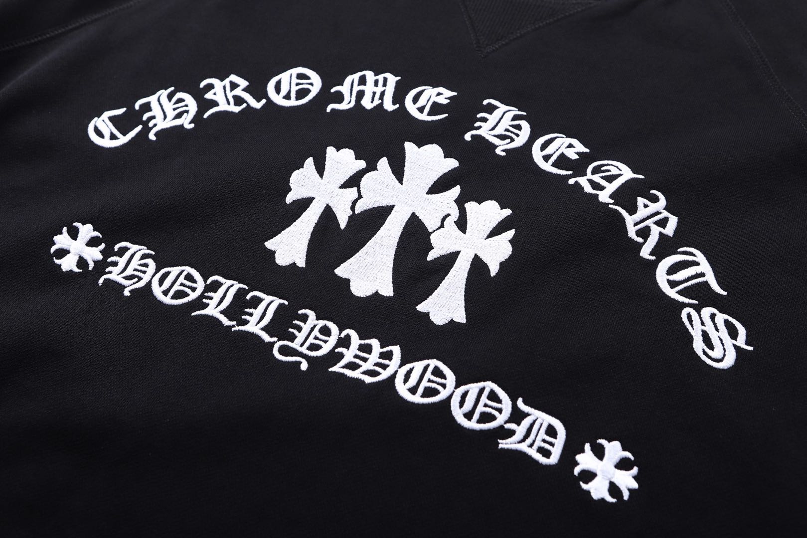 Chrome Hearts Y NOT Cemetery Cross Embroidered Crew Neck Fleece Long Sleeve Sweatshirt (CH-20262128）