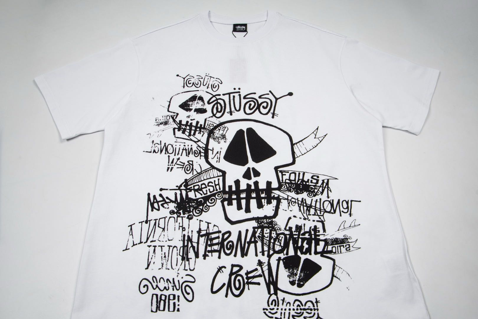 Stussy Skulls Tee Pigment Dyed "Natural"（1905177）