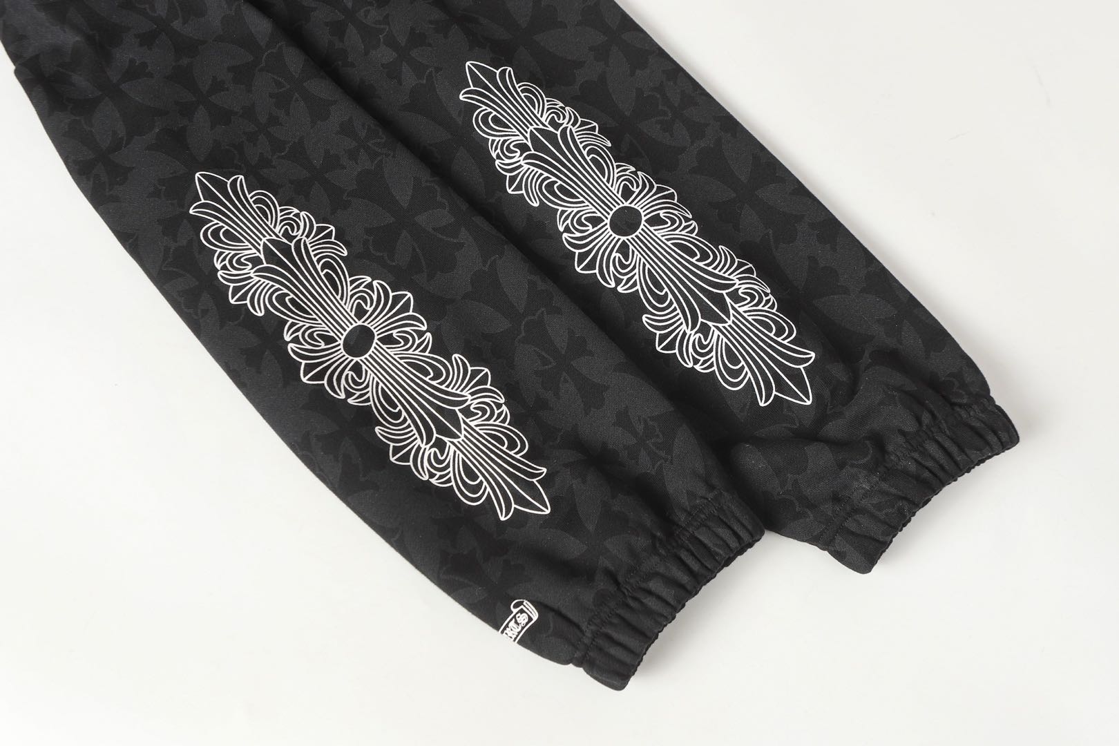 Chrome Hearts Cross Print Sweatpants（CH-T20260026）