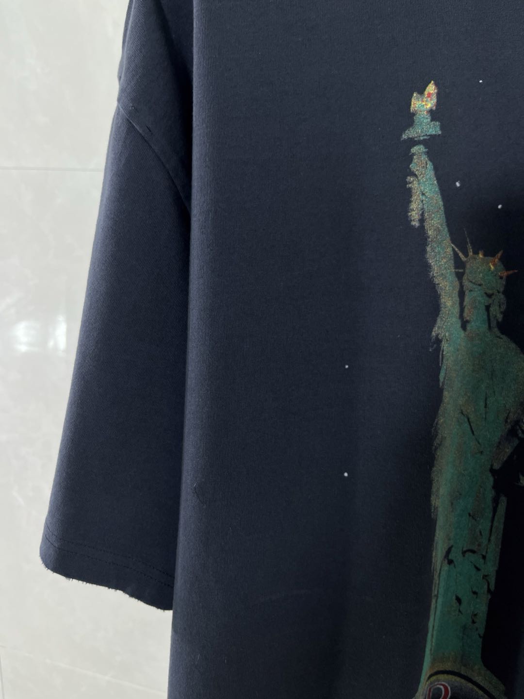 BALENCIAGA Paris Liberty T-Shirt Medium Fit in Vintage Jersey "Black"(764235TQVR91083）