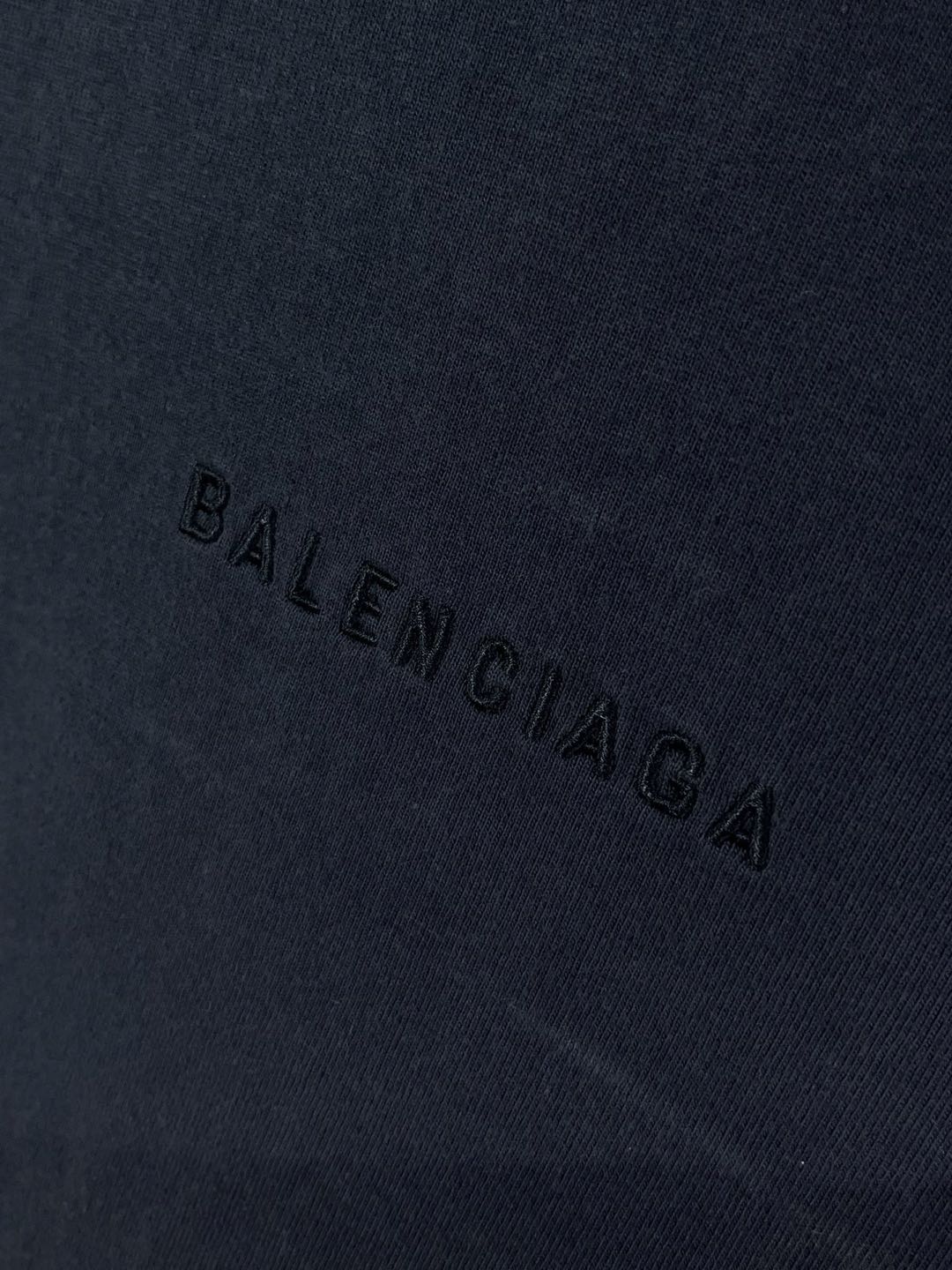 BALENCIAGA Paris Liberty T-Shirt Medium Fit in Vintage Jersey "Black"(764235TQVR91083）