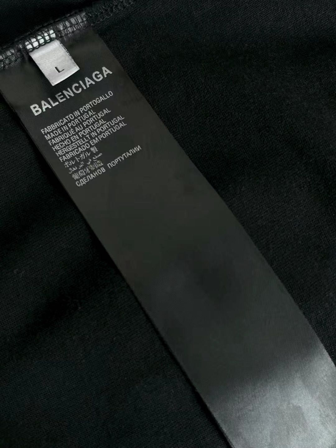 BALENCIAGA Dup Metal BB Stencil T-Shirt(790375TQVT19034）