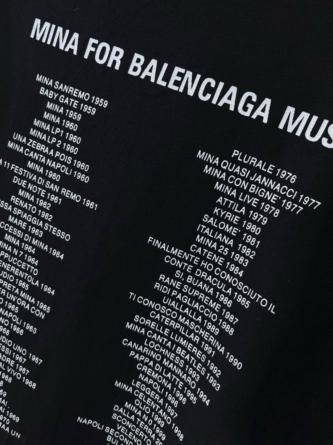[Copy]BALENCIAGA Music | Mina Series T-Shirt Oversized "Black/White"（787349TQVZ31083）