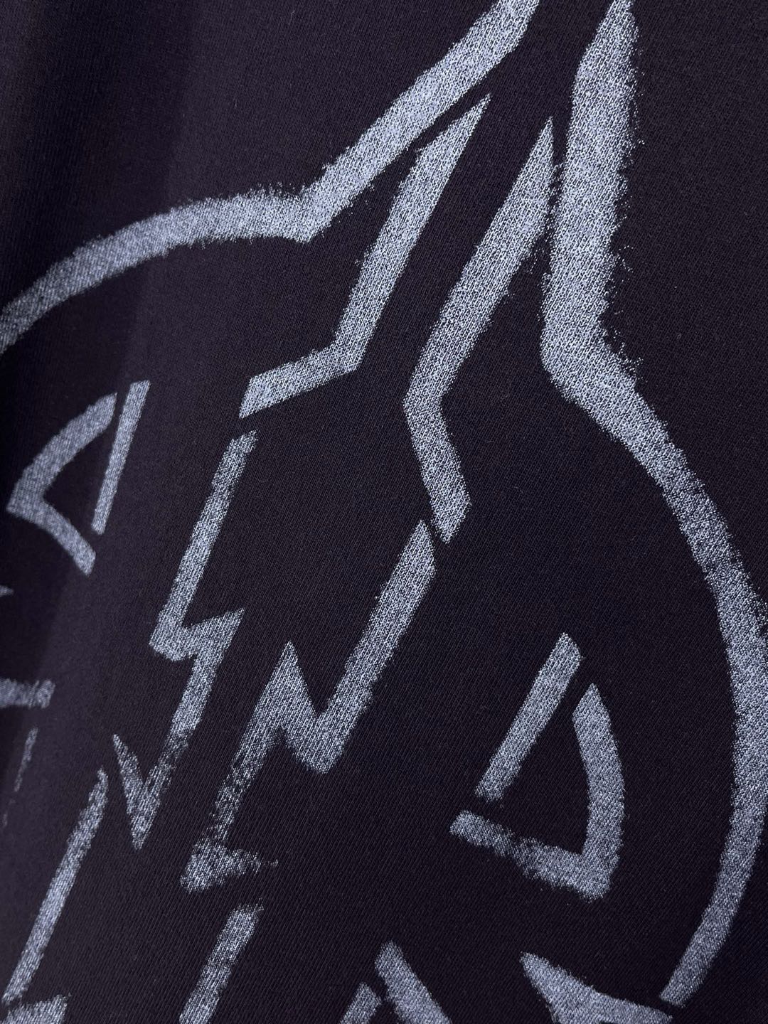 BALENCIAGA Dup Metal BB Stencil T-Shirt(790375TQVT19034）