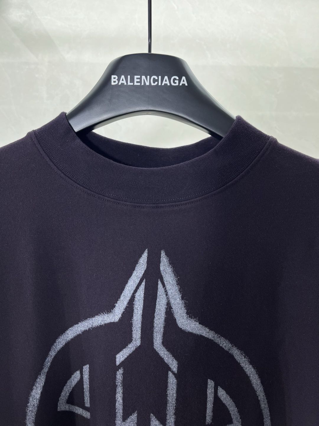BALENCIAGA Dup Metal BB Stencil T-Shirt(790375TQVT19034）