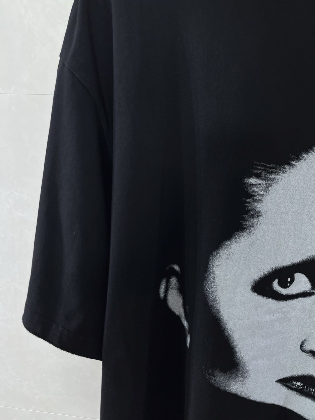 [Copy]BALENCIAGA Music | Mina Series T-Shirt Oversized "Black/White"（787349TQVZ31083）
