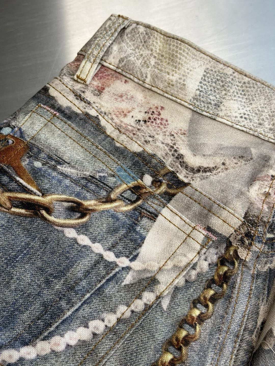 Acne Studios 1981 Printed Jeans White & Green (CK0134-AET）