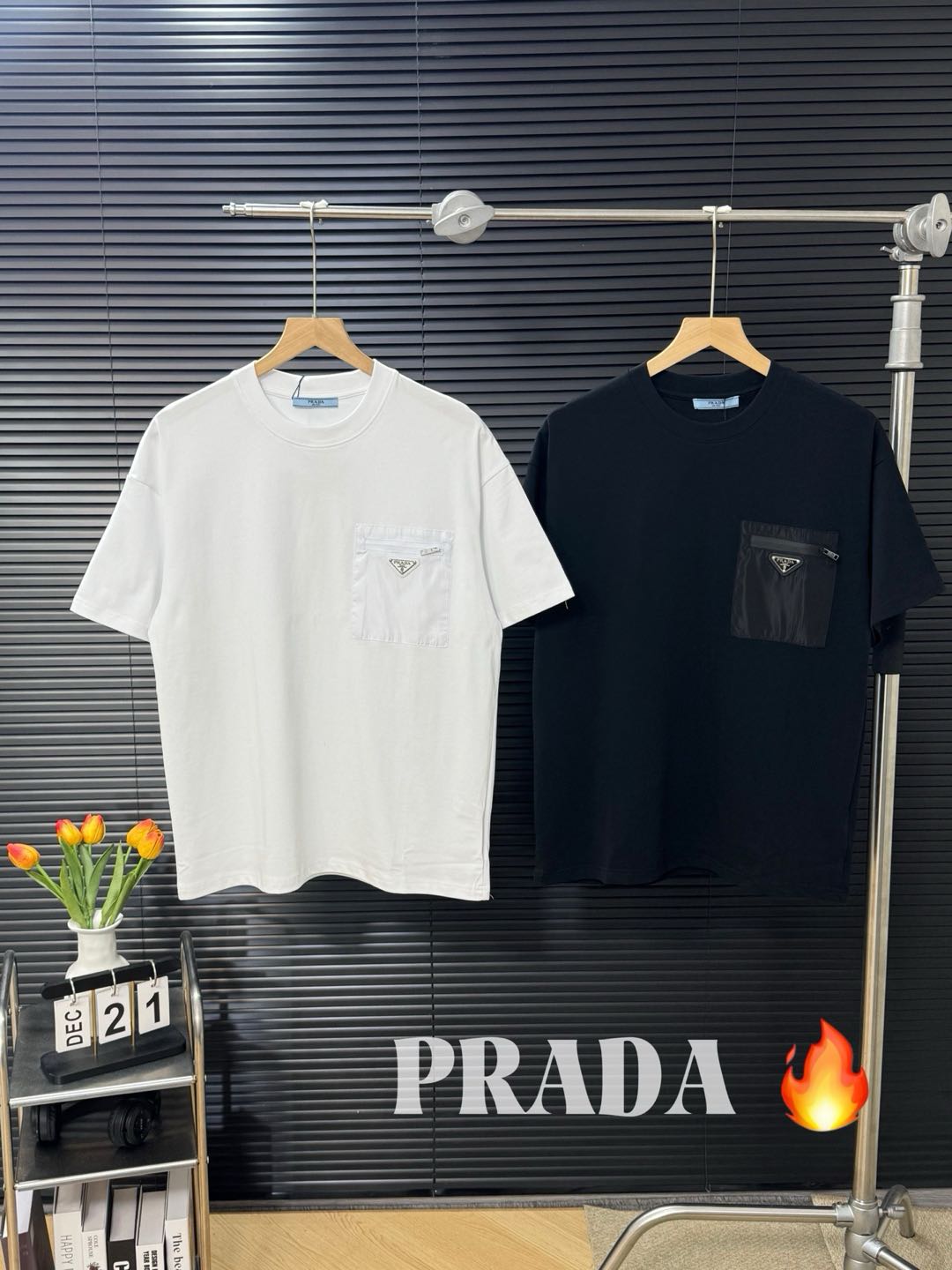 Prada Black Re-nylon And Jersey T-shirt（UJN661-11CK-F0002-S-221）