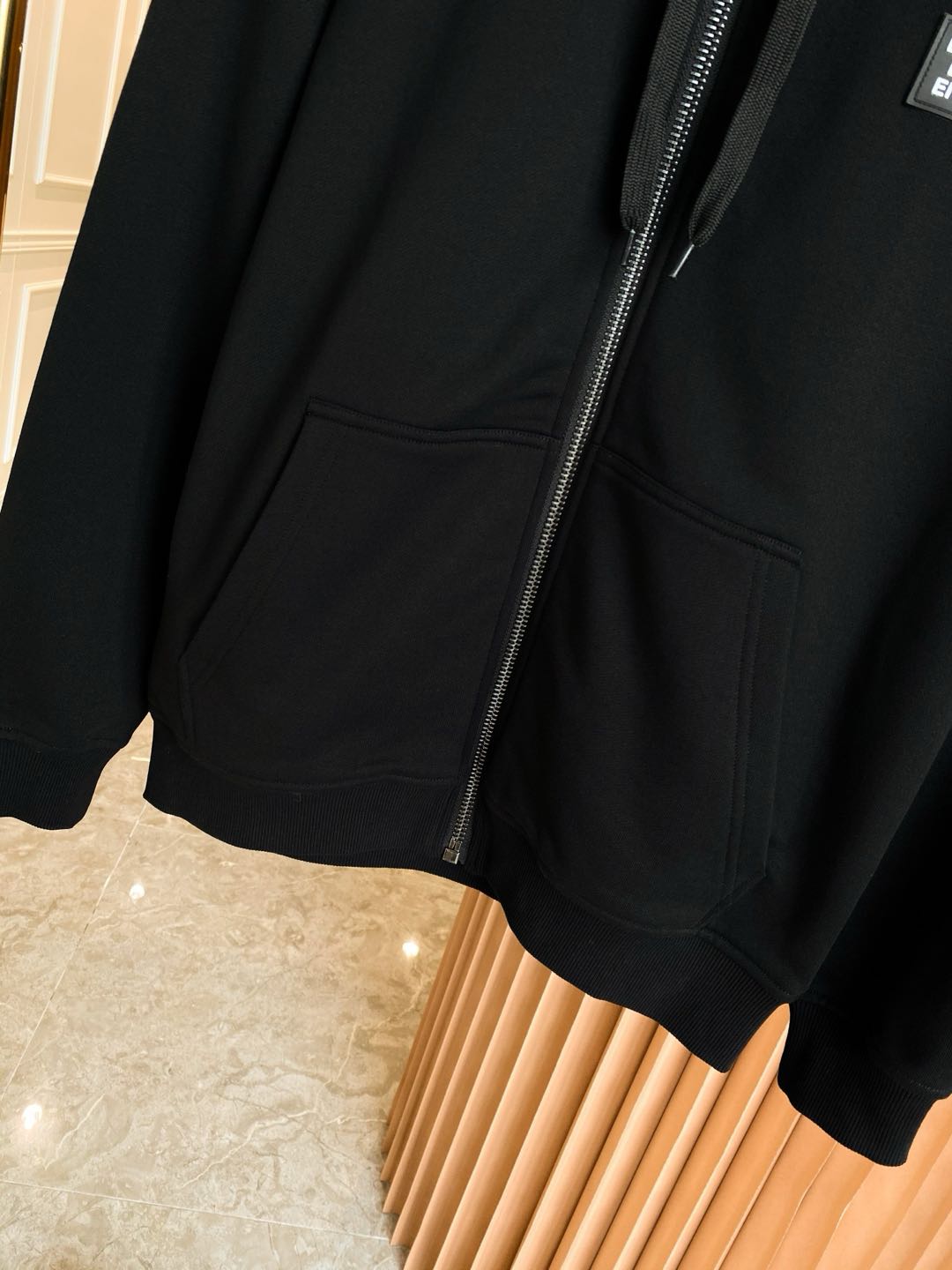 Burberry Cotton Blend Zip Hoodie（8026221-1）