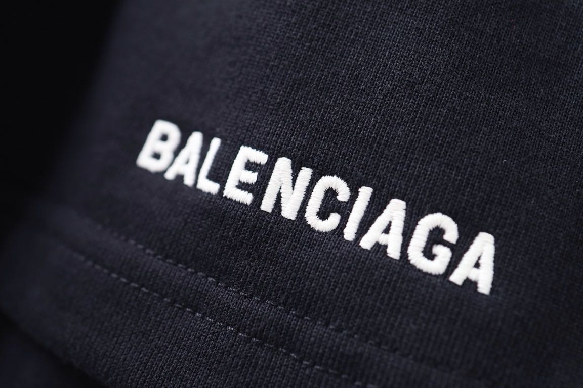BALENCIAGA SWEAT Shorts Black （674591TMVF51070）