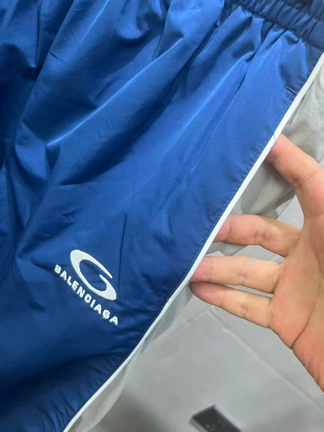 Balenciaga Tracksuit Pants ( 871298TUO134140）