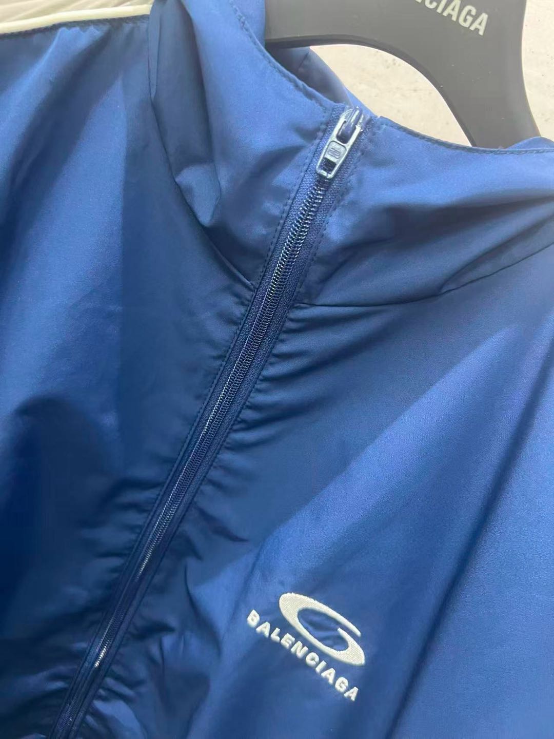 Balenciaga Men's Tracksuit Jacket in Marine Blue（871265TUO134140）