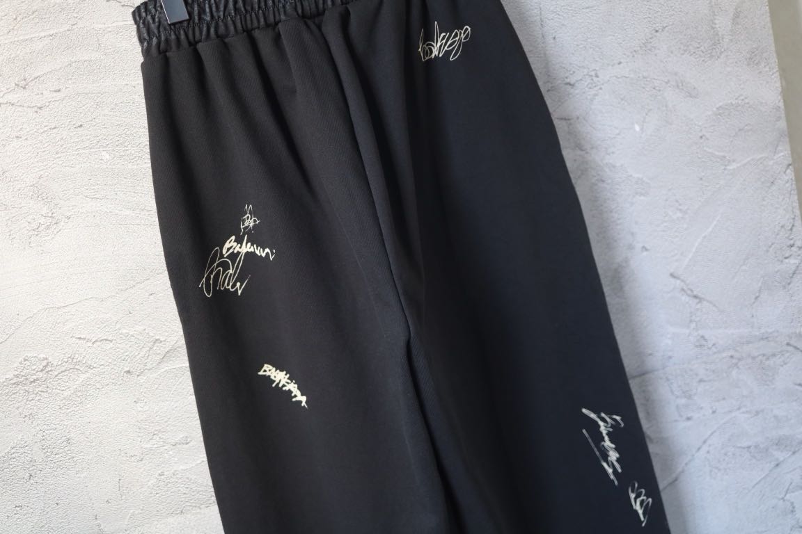 Balenciaga Men's Banana Baggy Pants (846917TTVE41041）