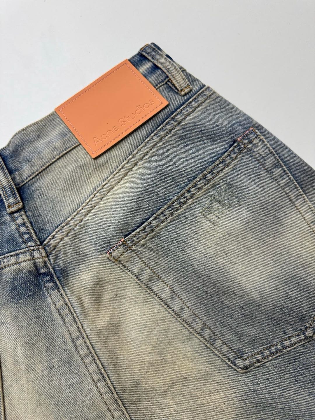 Acne Studios 1981M BAGY FIT JEANS (B00395-228）
