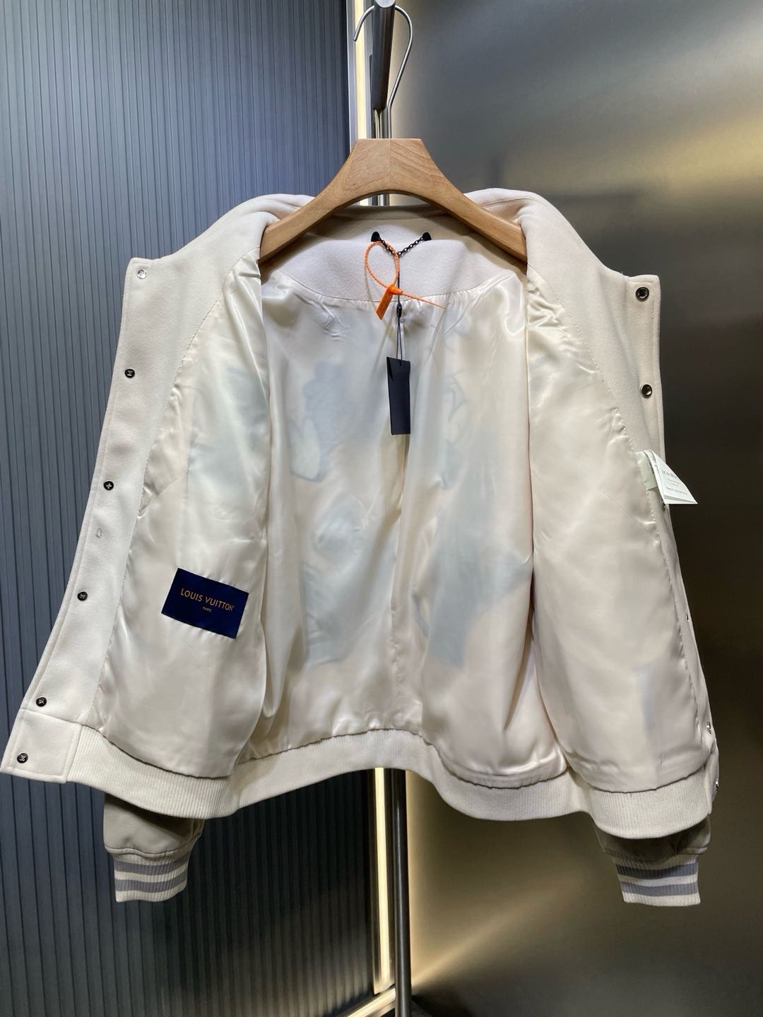 【S】Louis Vuitton Patchwork Varsity Jacket（1AAHHG）