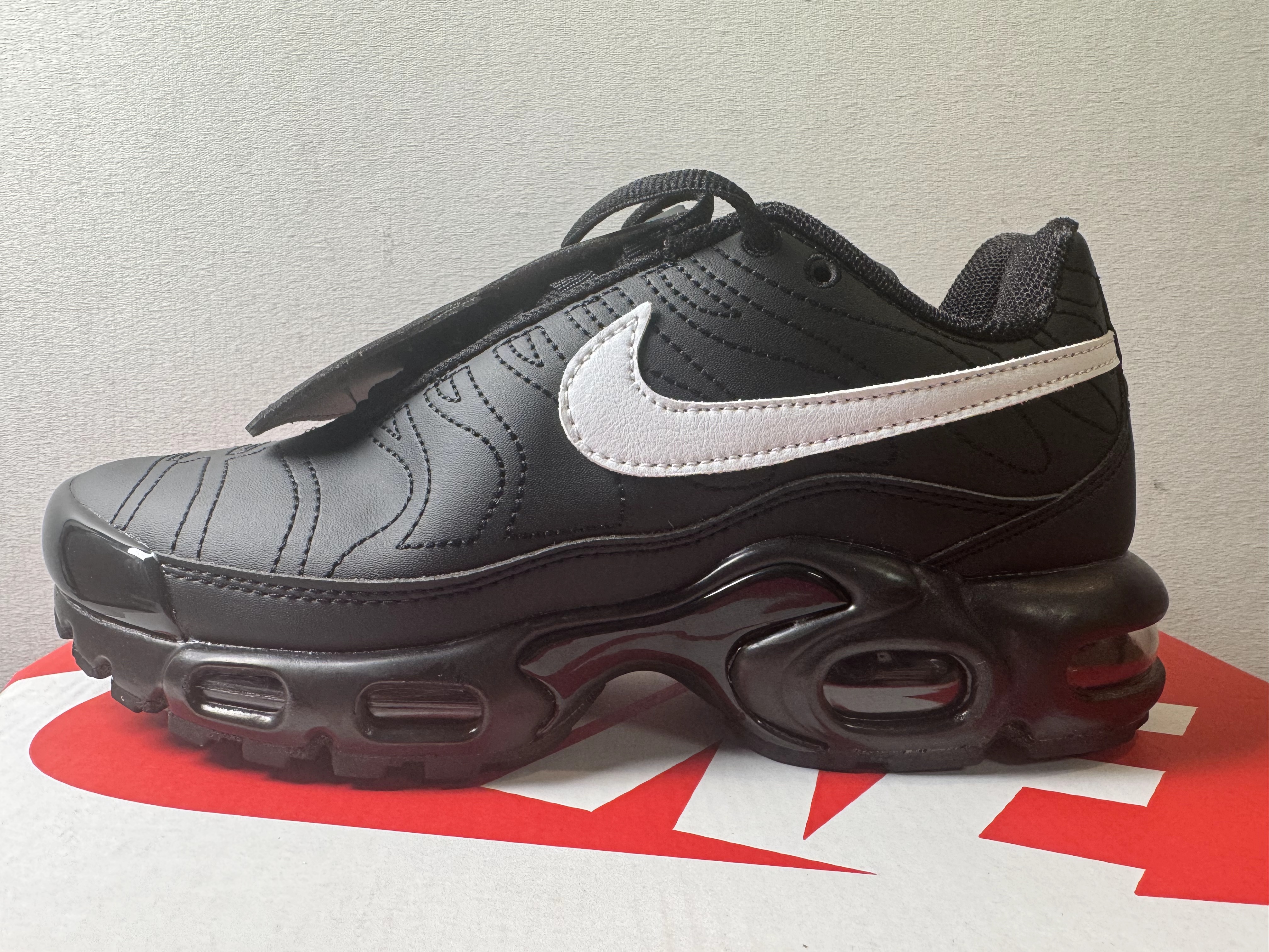 Nike Women's Air Max Plus Tiempo "Black" (HF0074-001)
