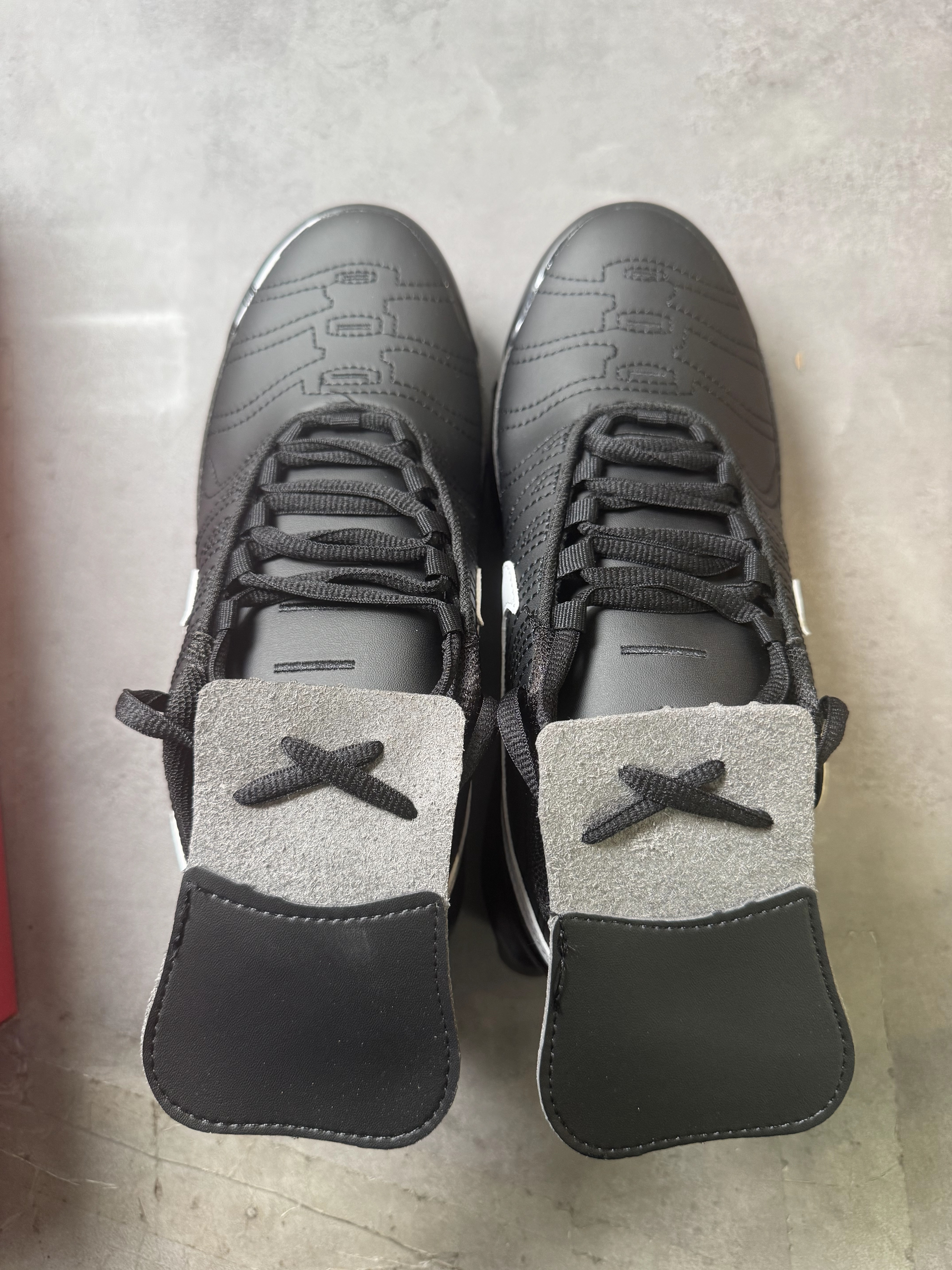 Nike Women's Air Max Plus Tiempo "Black" (HF0074-001)