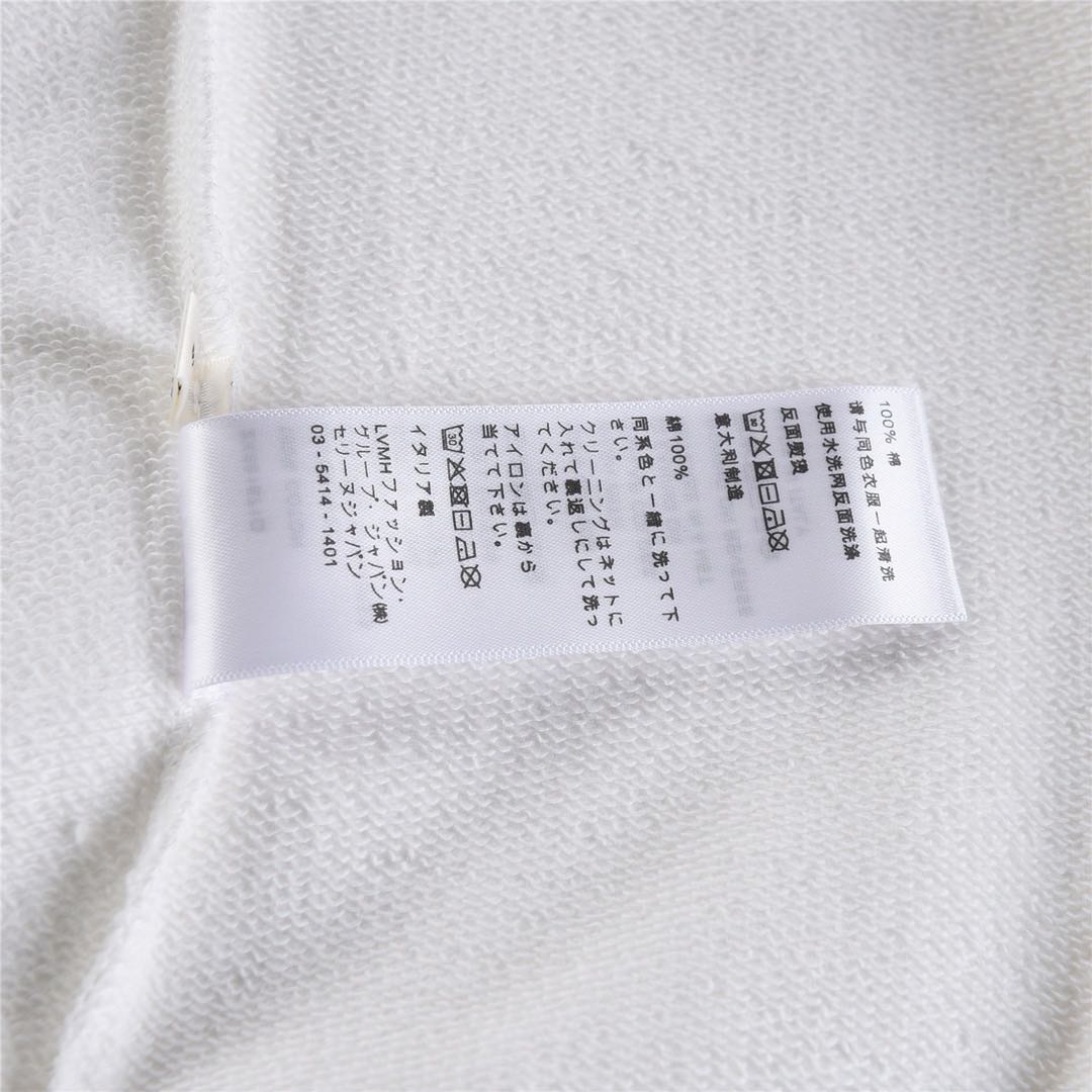CELINE Hoodie (2Y321670Q-01OB）