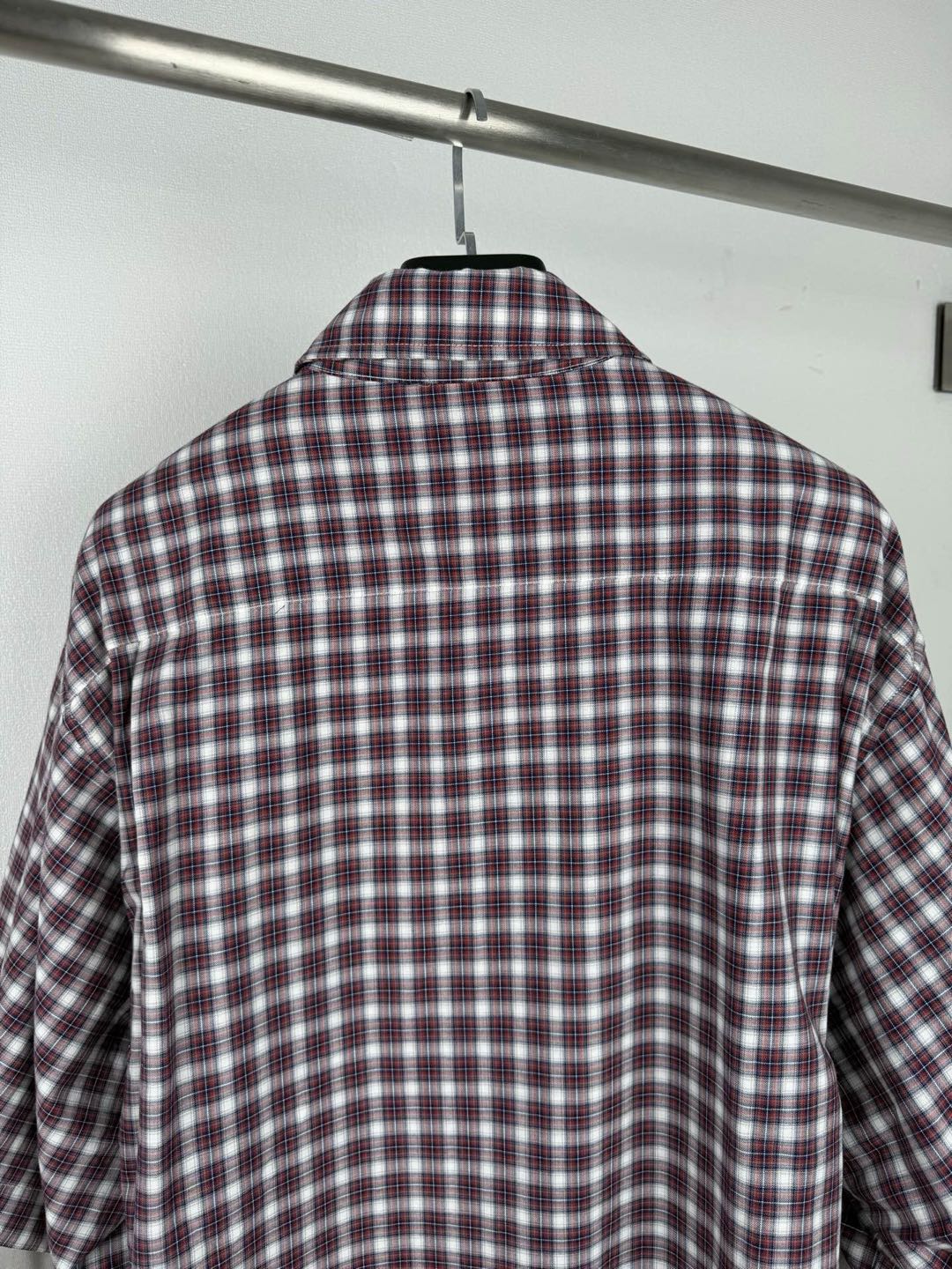 BALENCIAGA Design Sleeve Shirt "Red/Navy"(866543TUM176011）