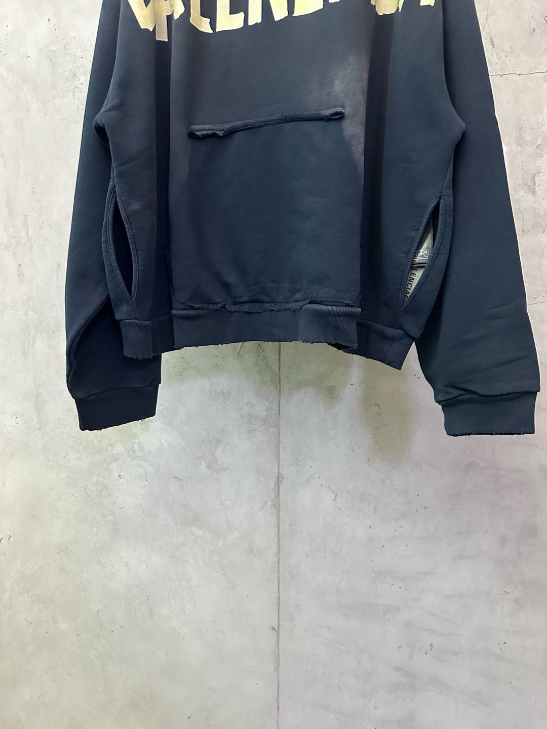 Balenciaga Tape Type Ripped Pocket Hoodie Oversized in black curly fleece(744190TOVB11055）