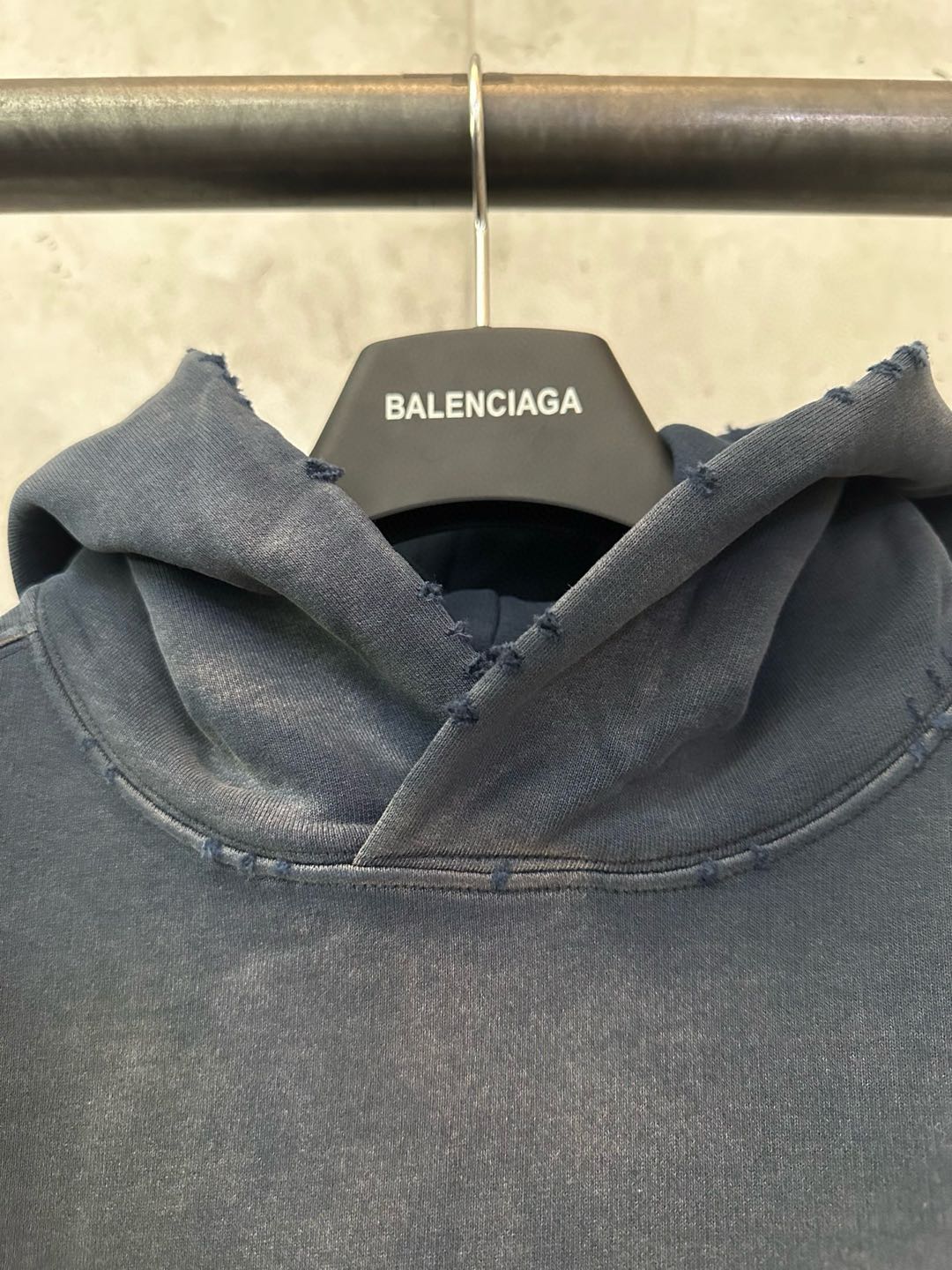Balenciaga Tape Type Ripped Pocket Hoodie Oversized in black curly fleece(744190TOVB11055）