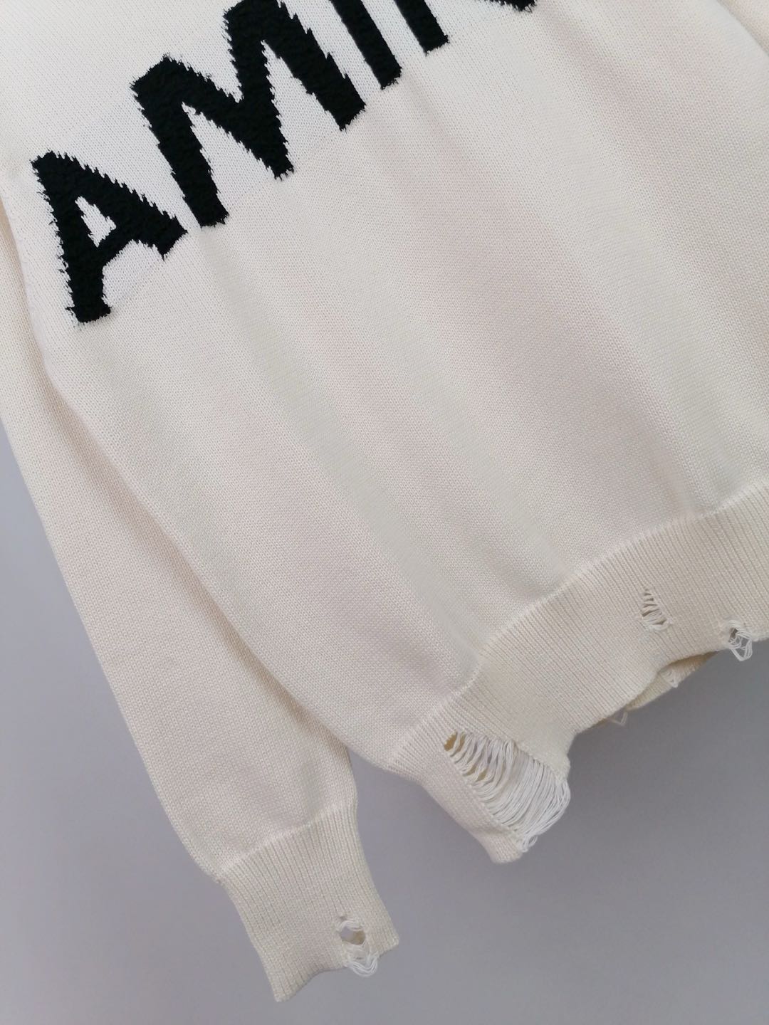 Amiri Destroyed effect sweater (PF22MKL009271）