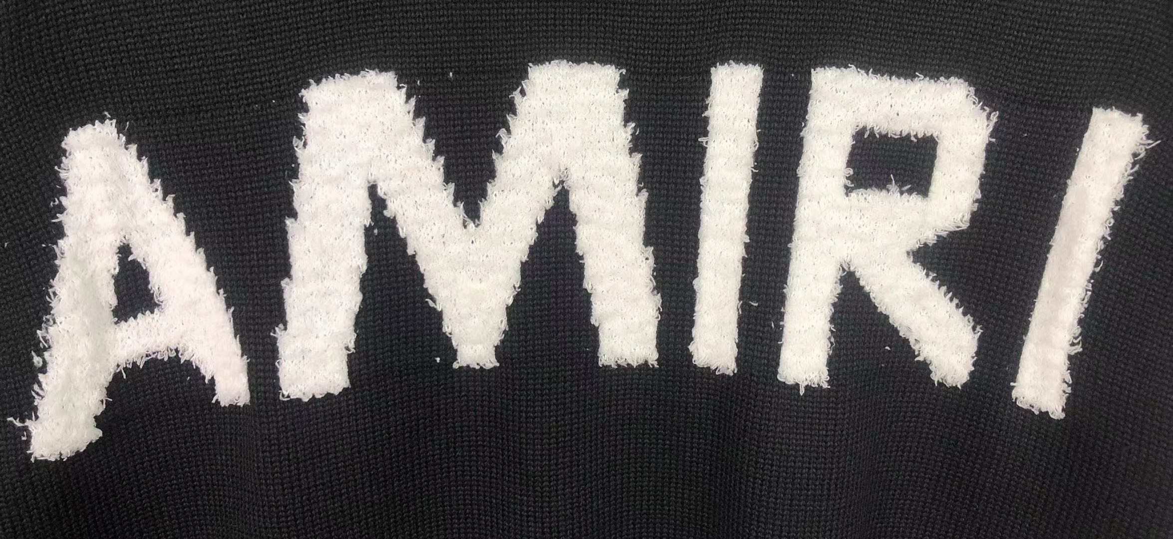 Amiri Destroyed effect sweater (PF22MKL009271）