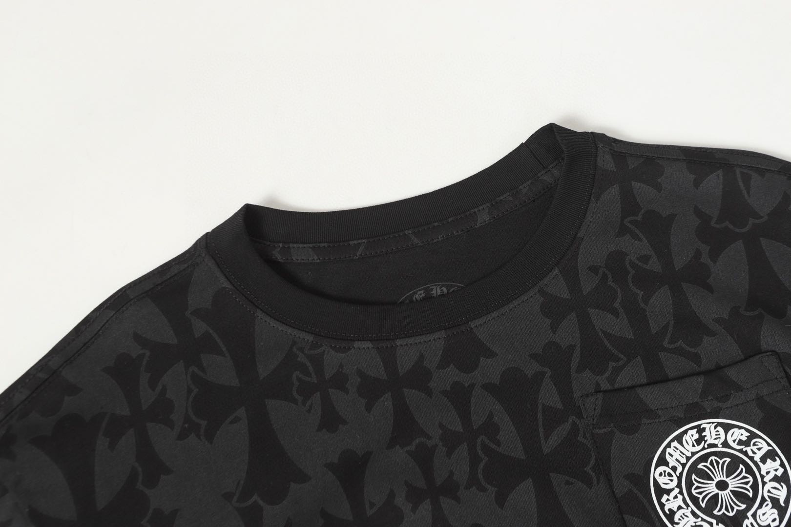 Chrome Hearts T-shirt Unisex Black(CH-0788918）