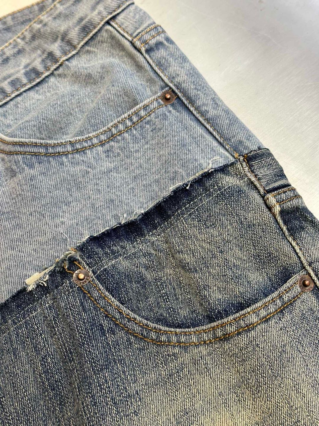 [Copy]BALENCIAGA Men's Cut-up Baggy Pants in Blue（805094TRW903969）