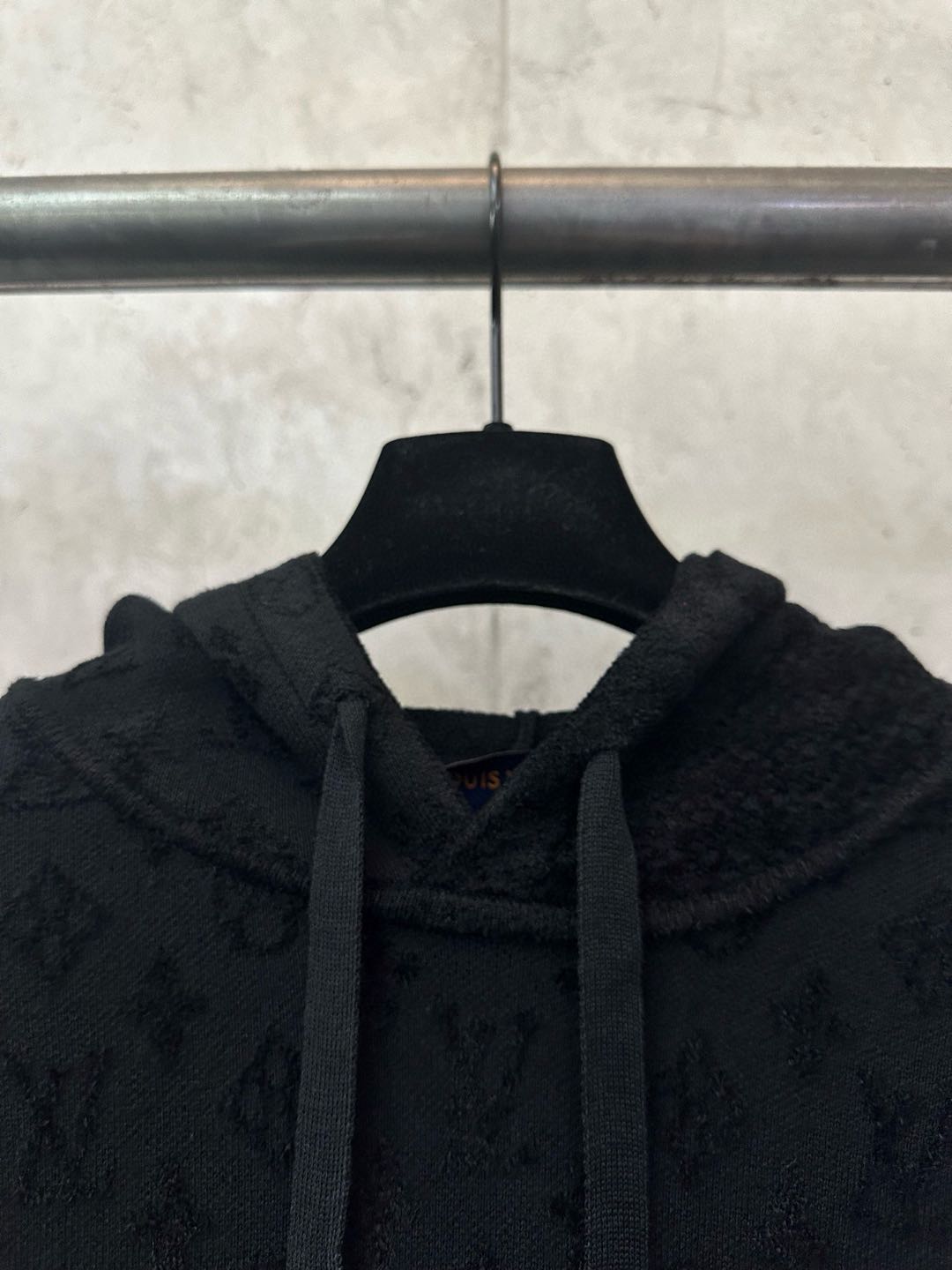 LOUIS VUITTON Graphic jacquard hoodie（1AHCMY）