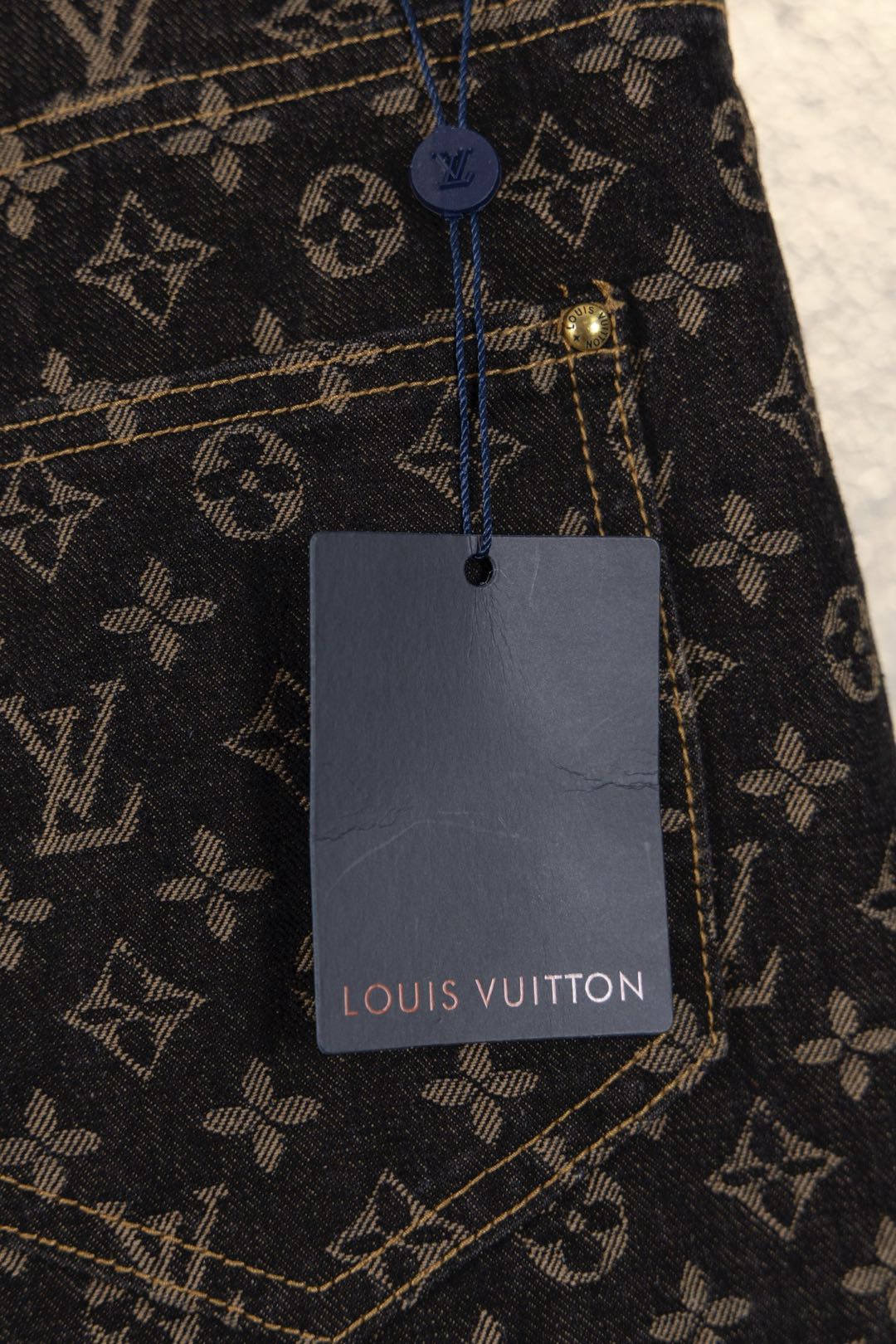 Louis Vuitton Monogram Straight-Cut Jeans（1AIBEO）